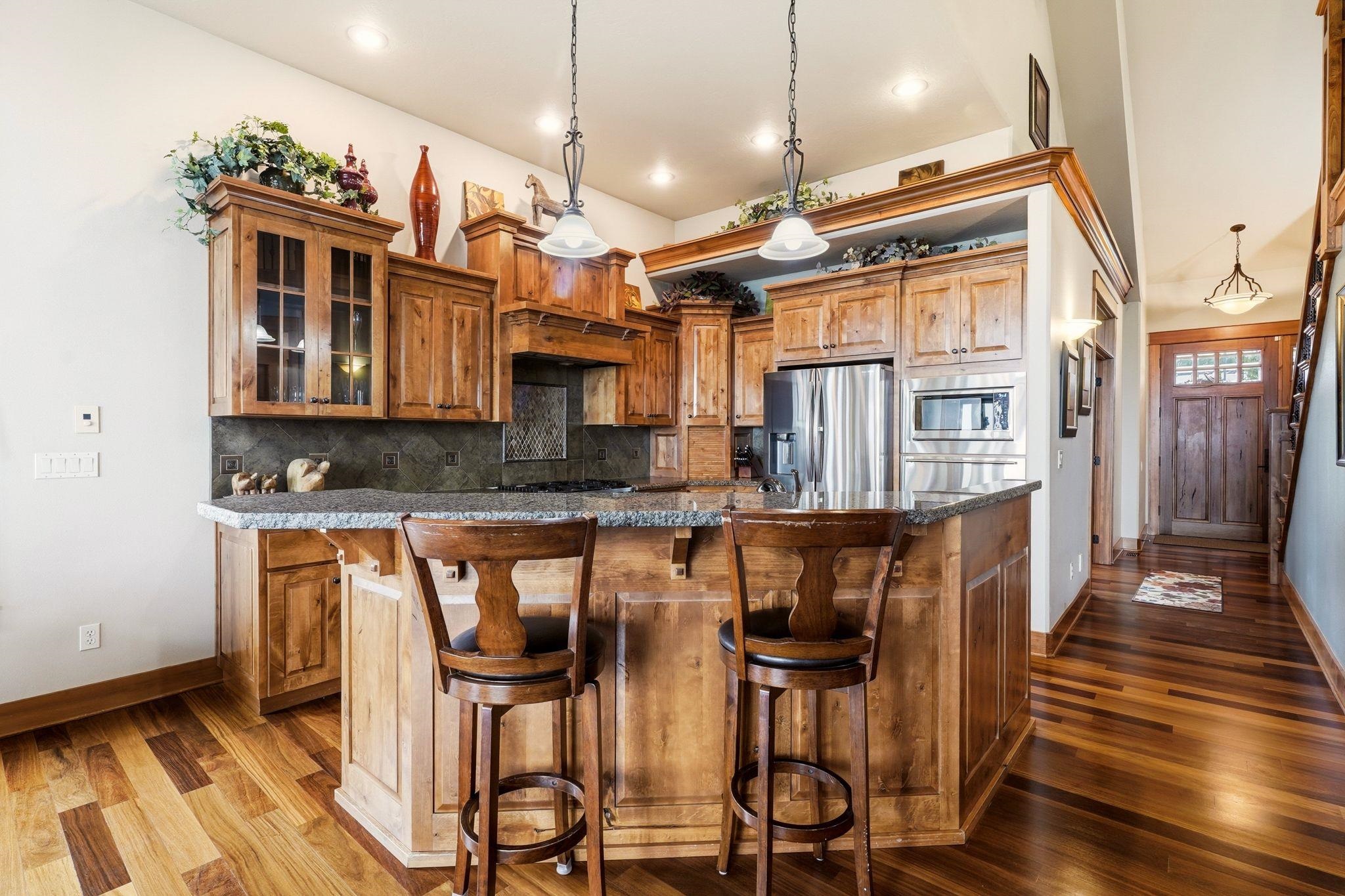 8924 E Courtview Ln - Photo 15