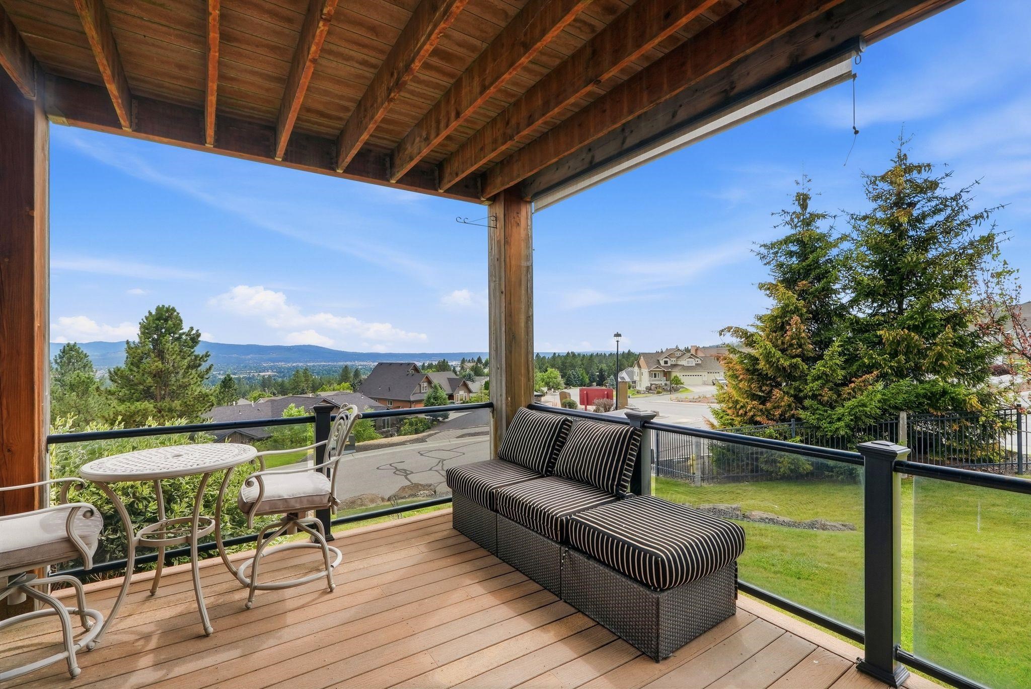 8924 E Courtview Ln - Photo 5