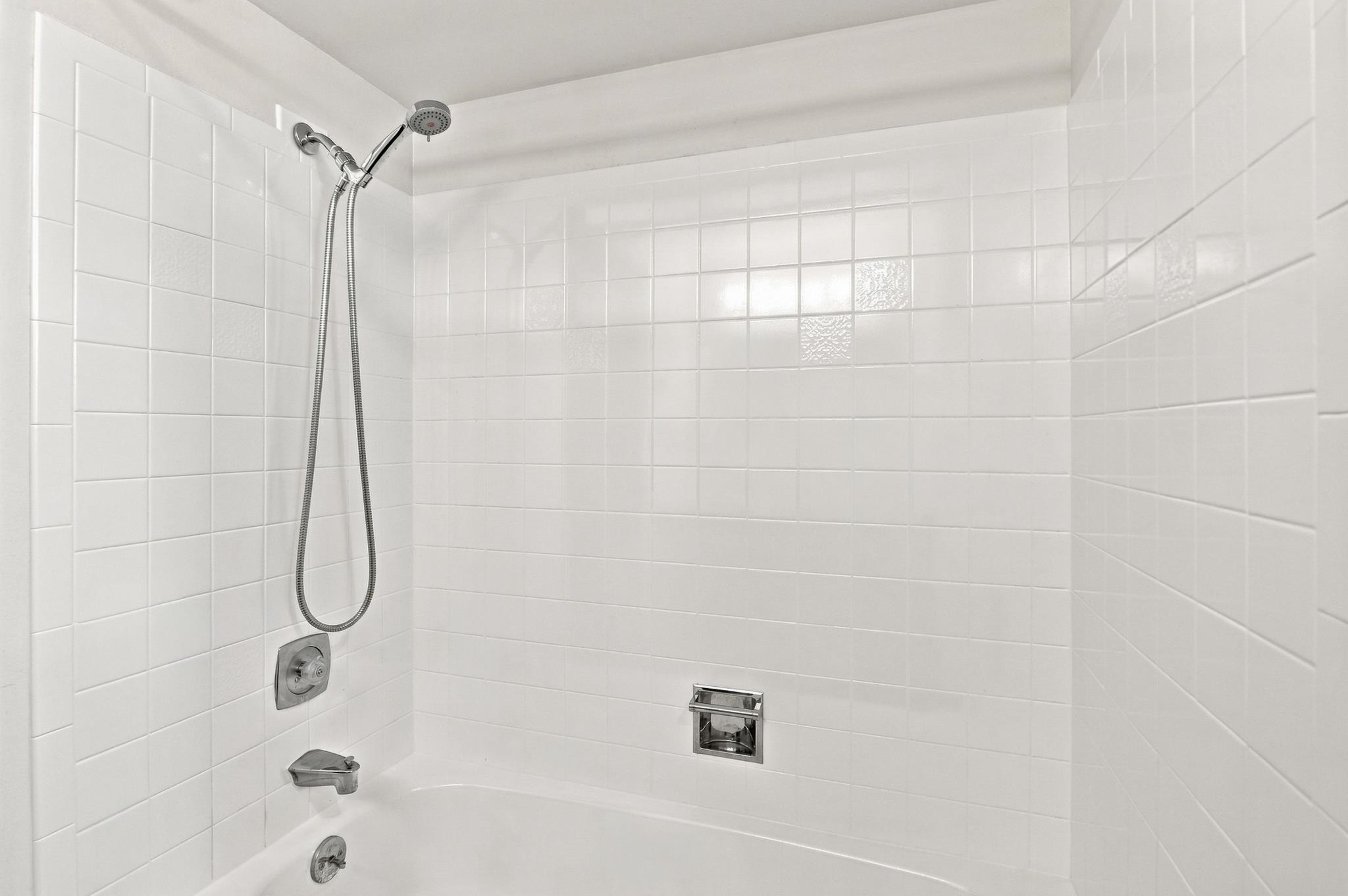 4116 E Jackson Ave - Photo 15