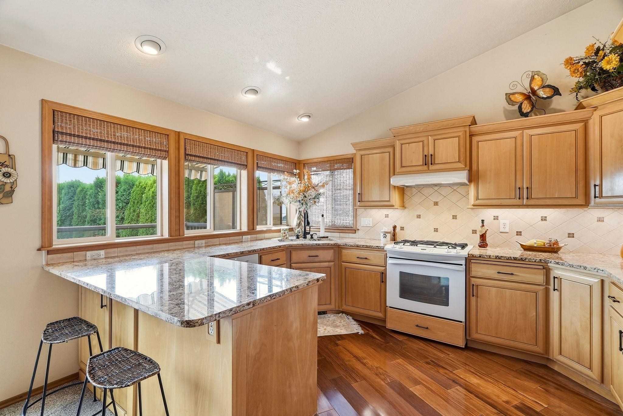 9818 E Whitman Ct - Photo 12