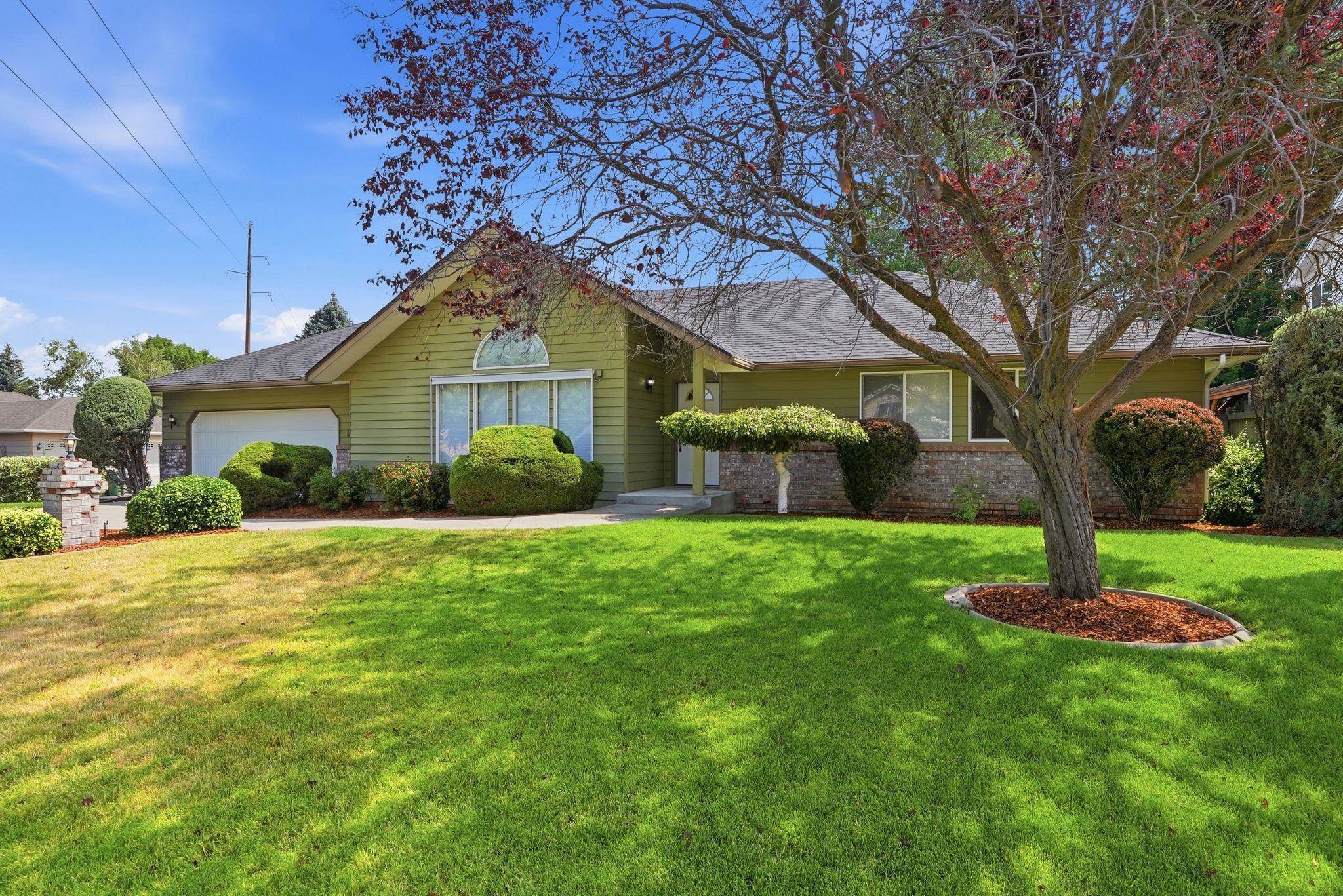 4405 S Parkside Ct - Photo 1