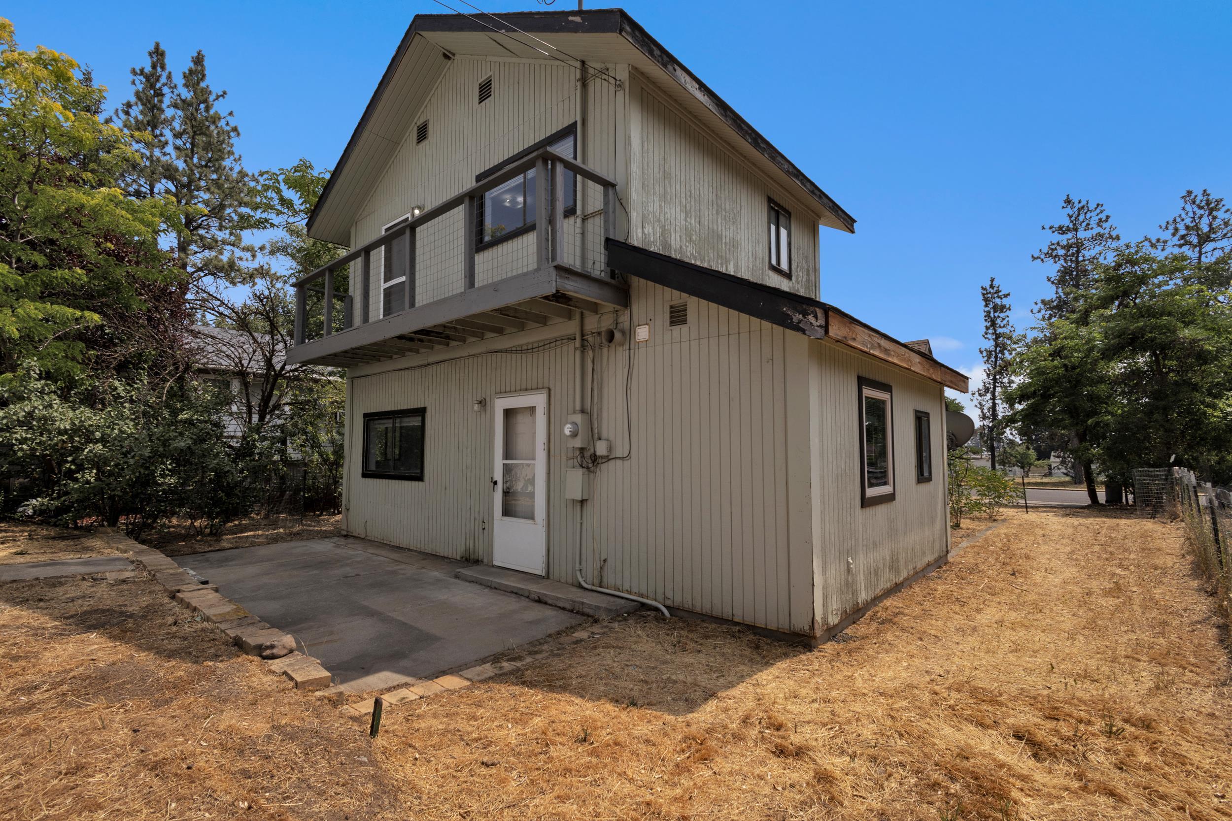 120 W 3rd St - Photo 22
