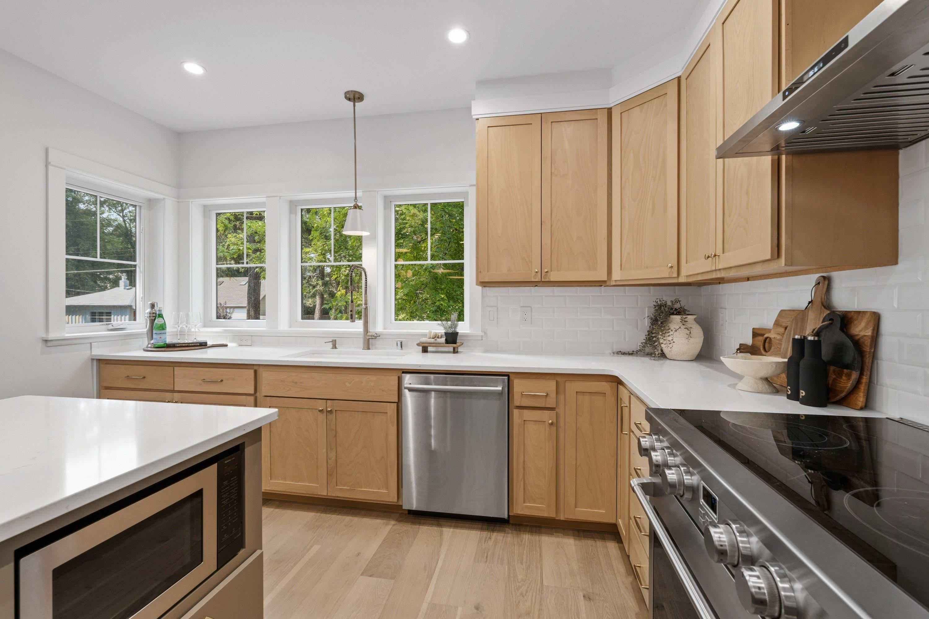 401 E 18th Ave - Photo 17