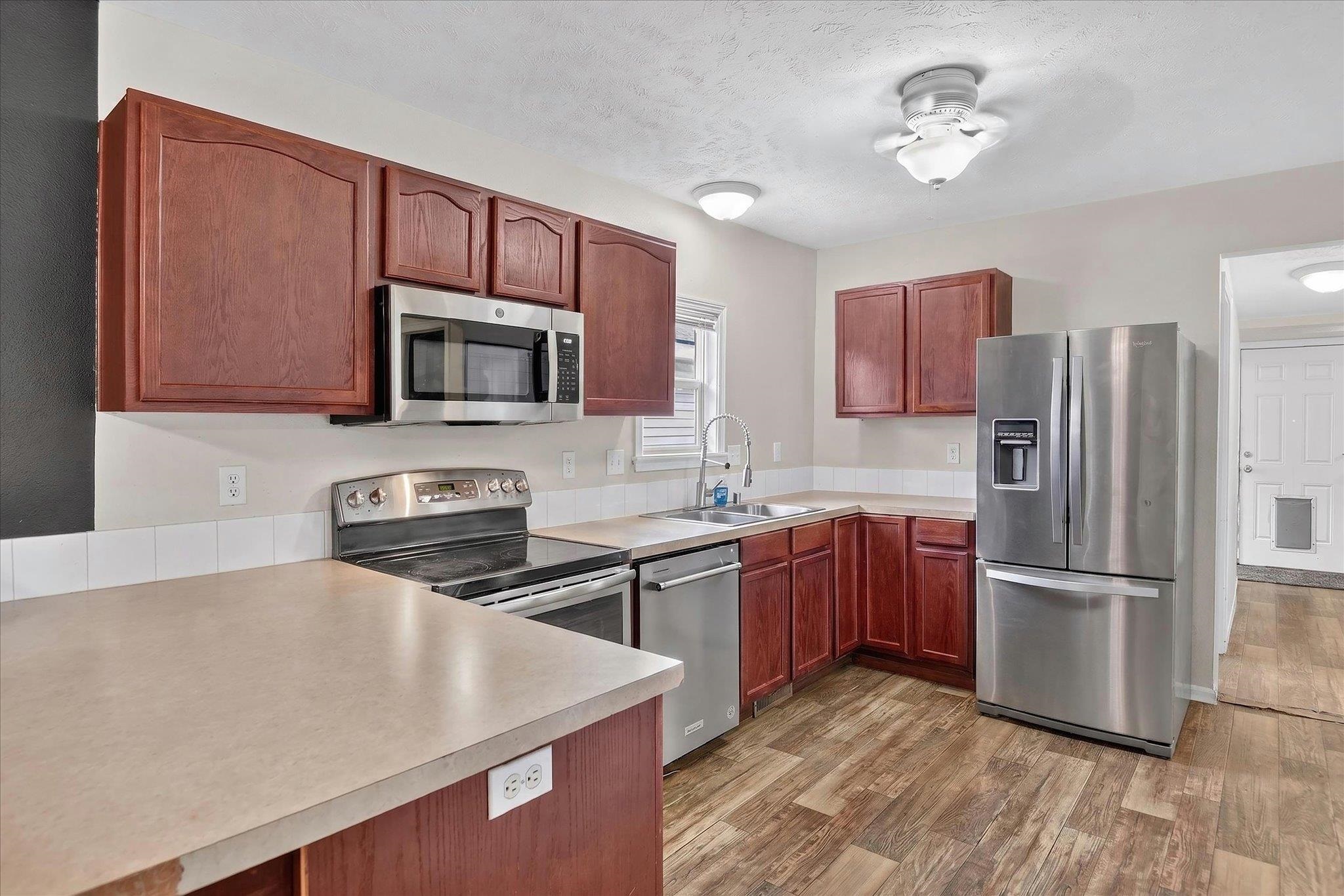 823 E North Ave - Photo 5