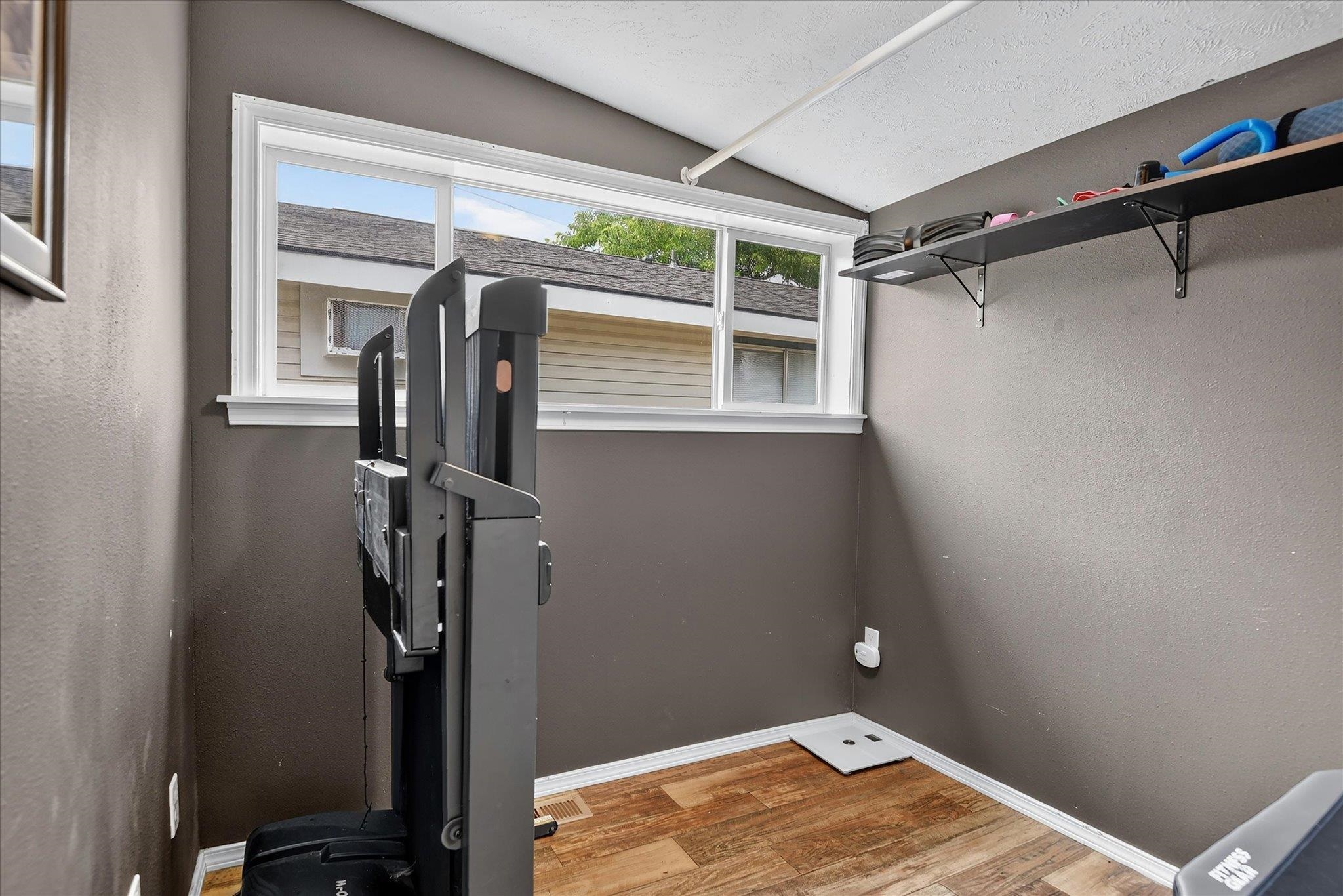 823 E North Ave - Photo 16