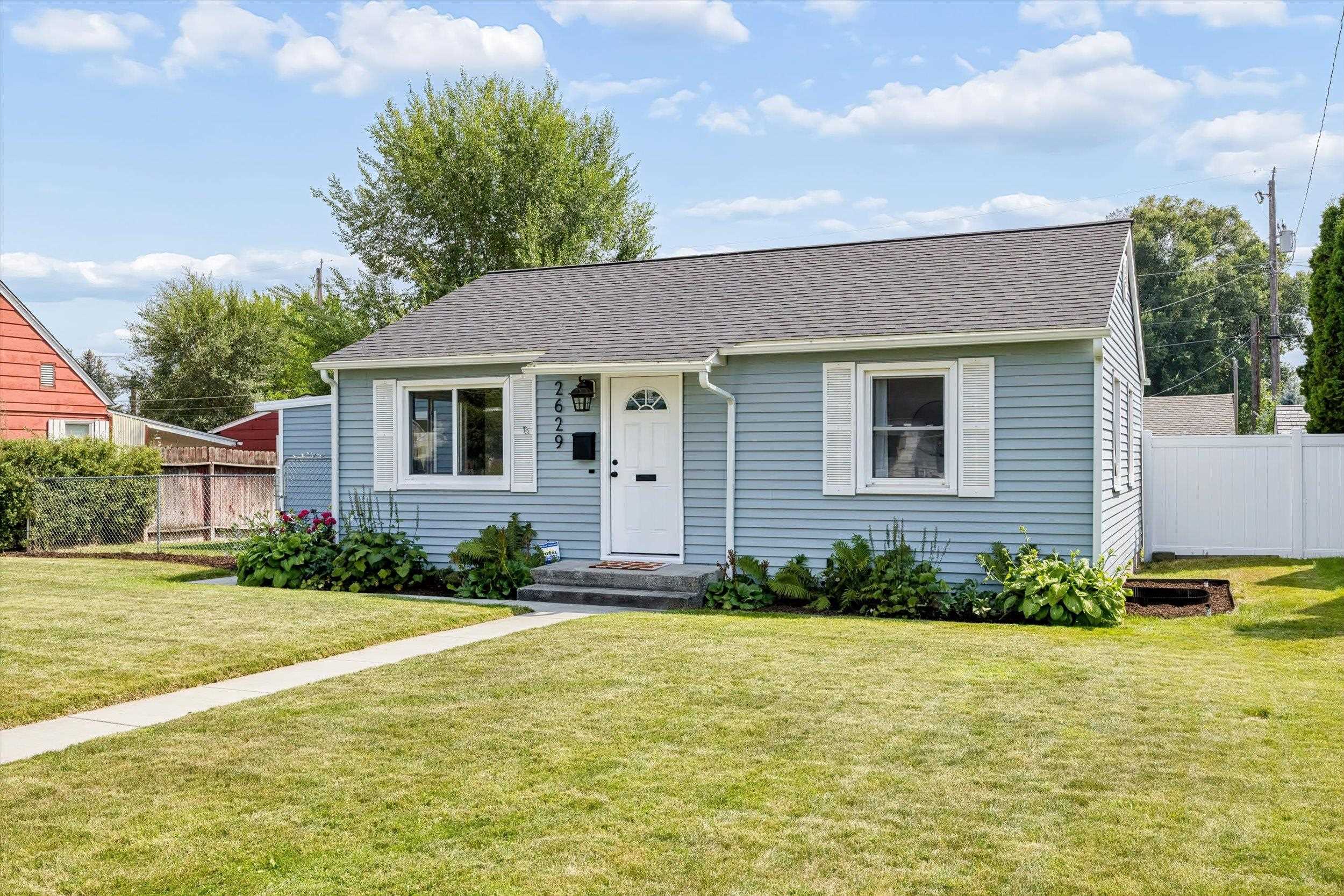 2629 W Crown Ave - Photo 3
