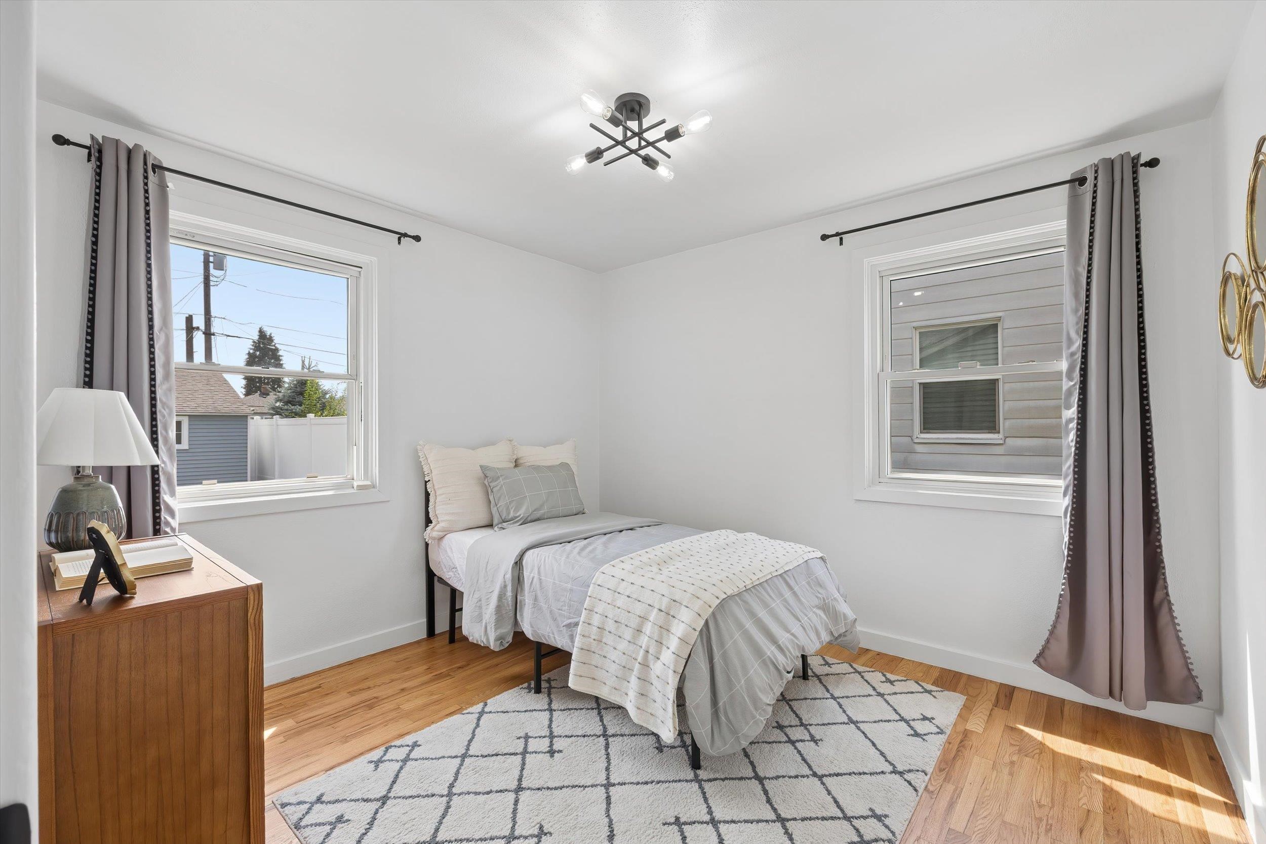 2629 W Crown Ave - Photo 19