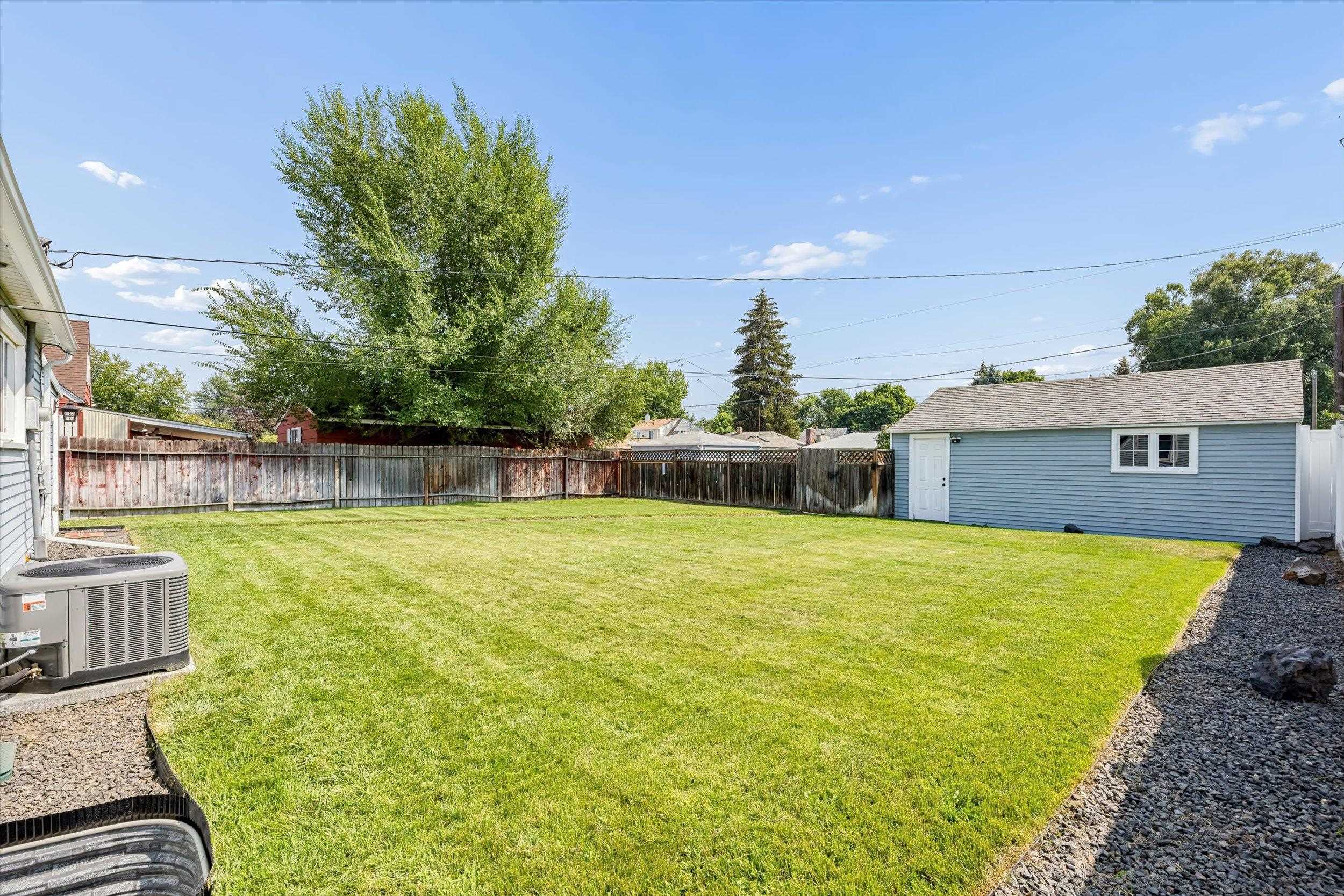 2629 W Crown Ave - Photo 33