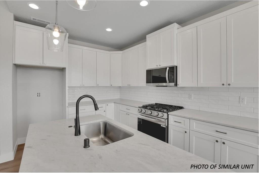 1109 - 21 N Country Club Dr - Photo 8