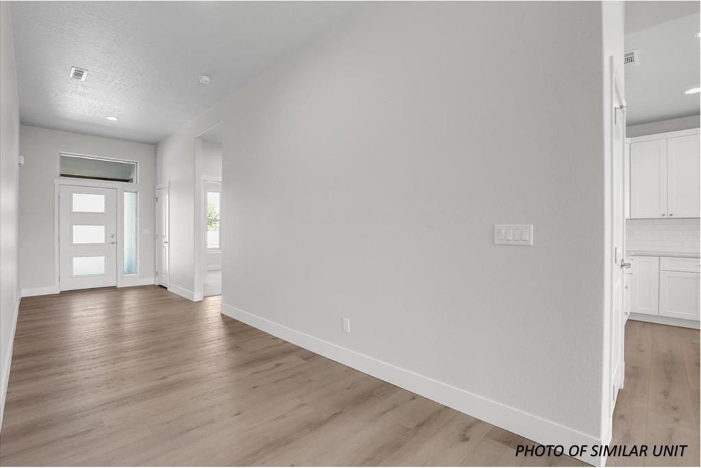 1109 - 21 N Country Club Dr - Photo 22