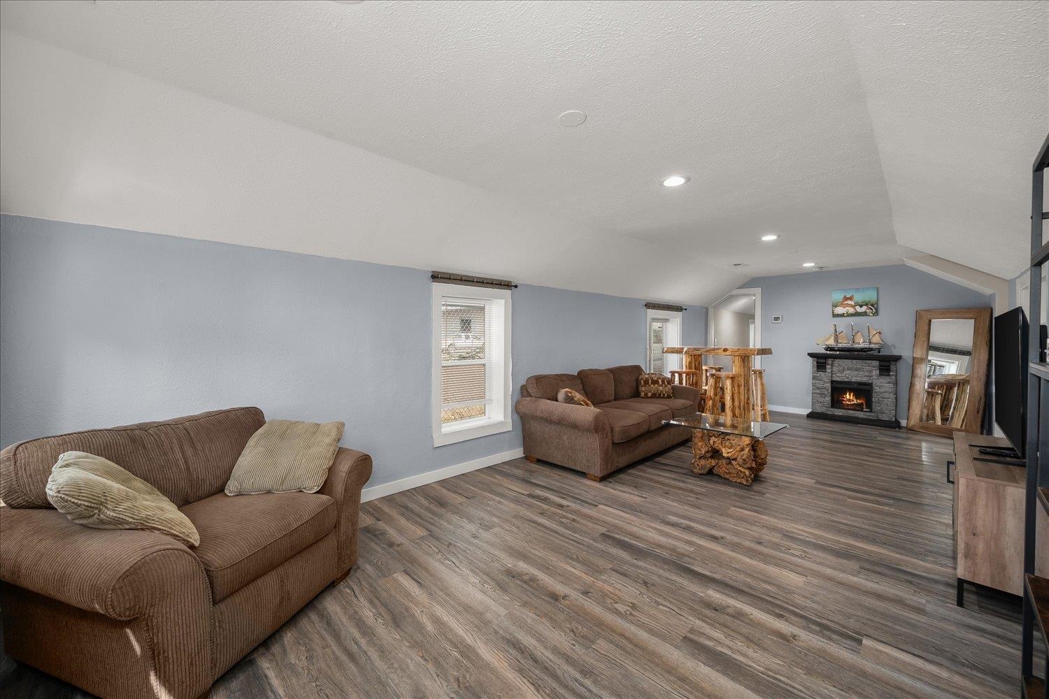7901 E Valleyway Ave - Photo 4