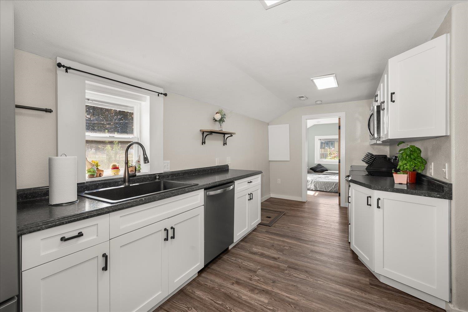 7901 E Valleyway Ave - Photo 13