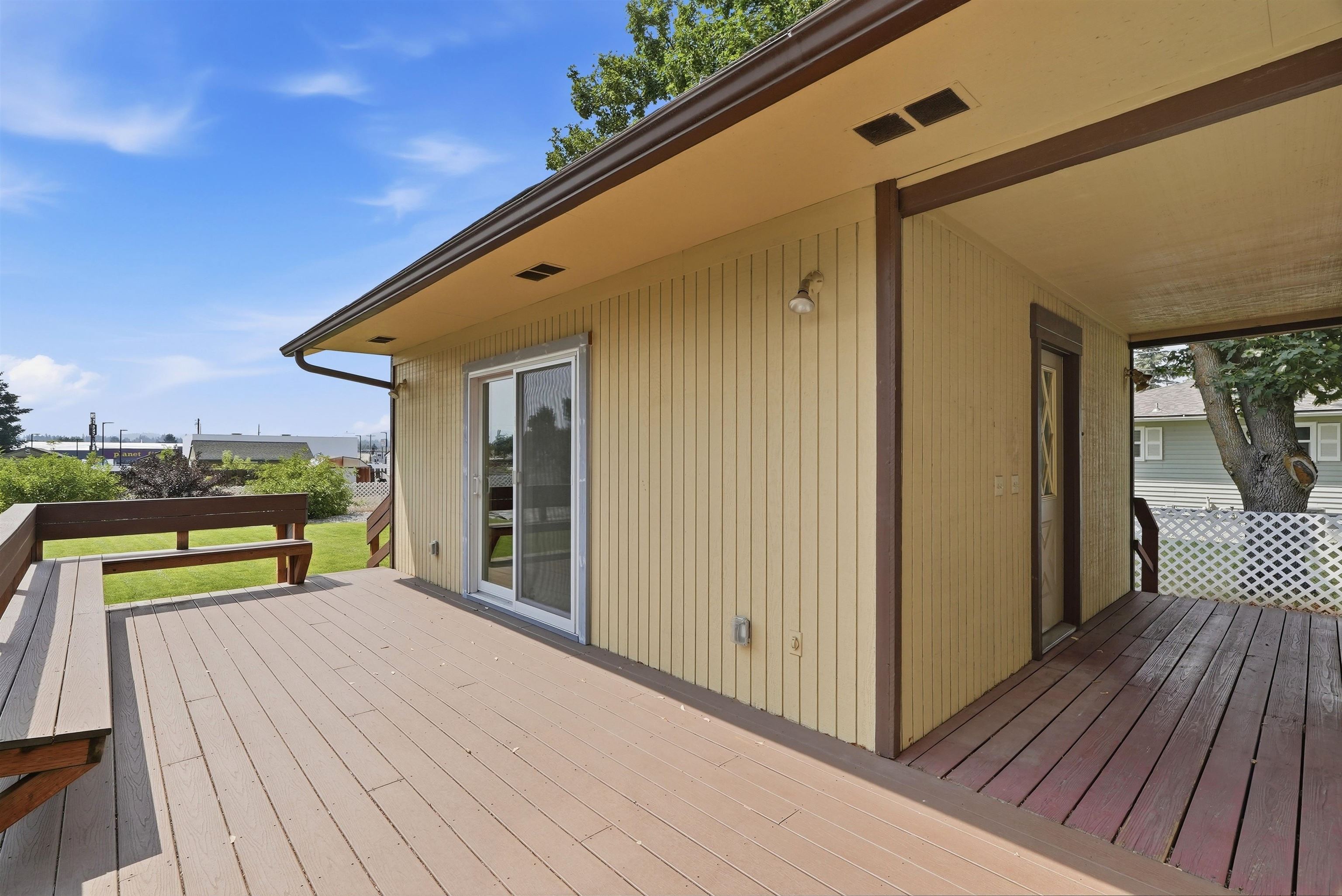 13112 E Main Ave - Photo 30