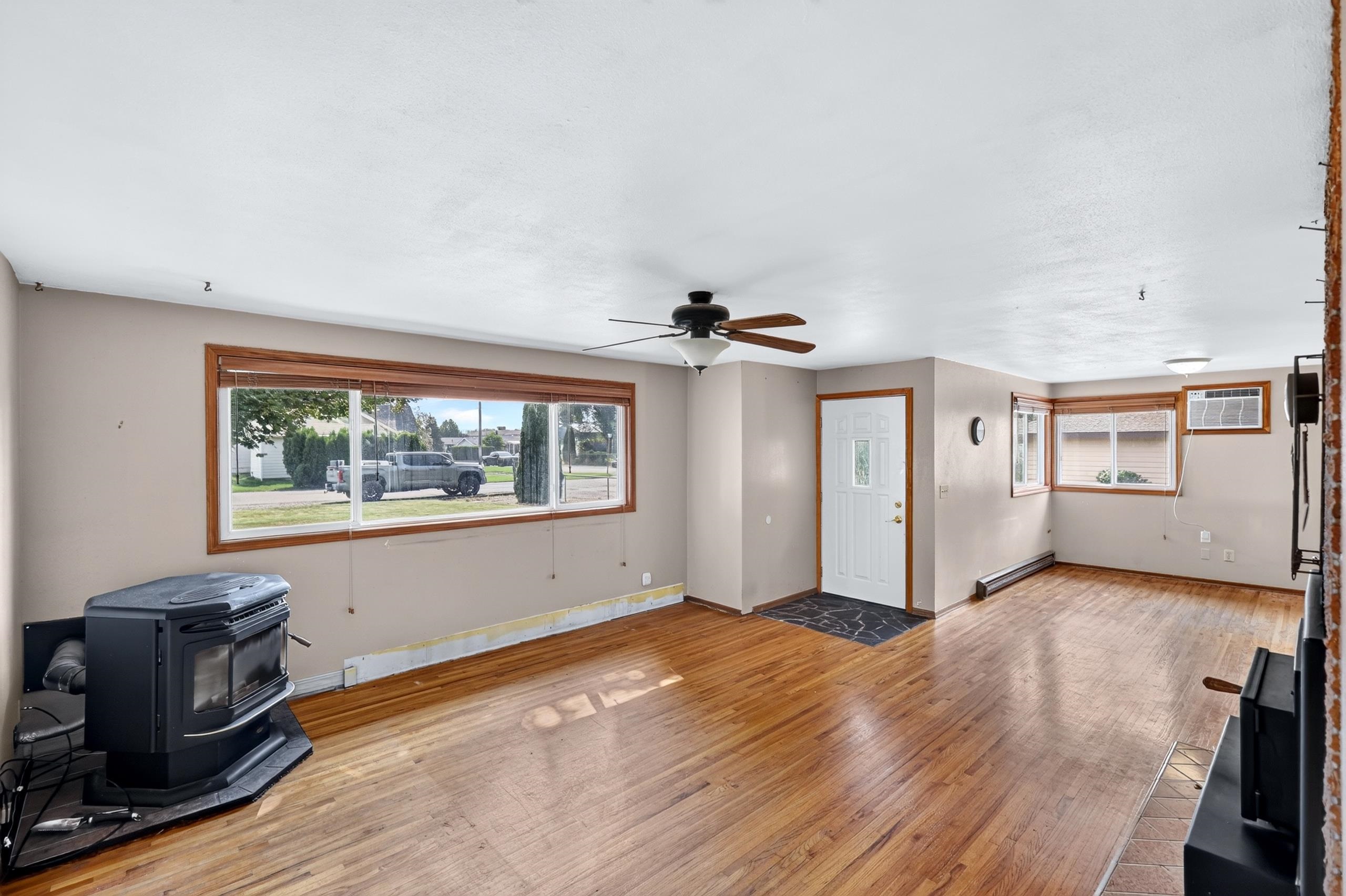 206 S Blake Rd - Photo 5