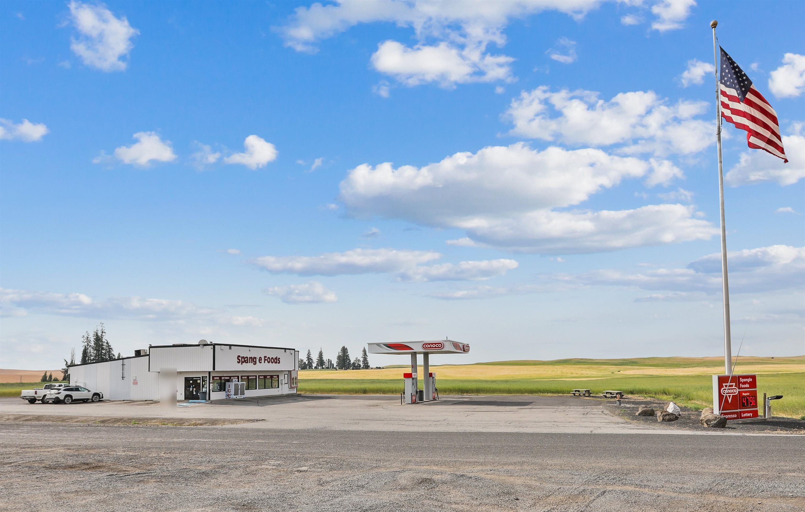 315 W Jennings Rd - Photo 1