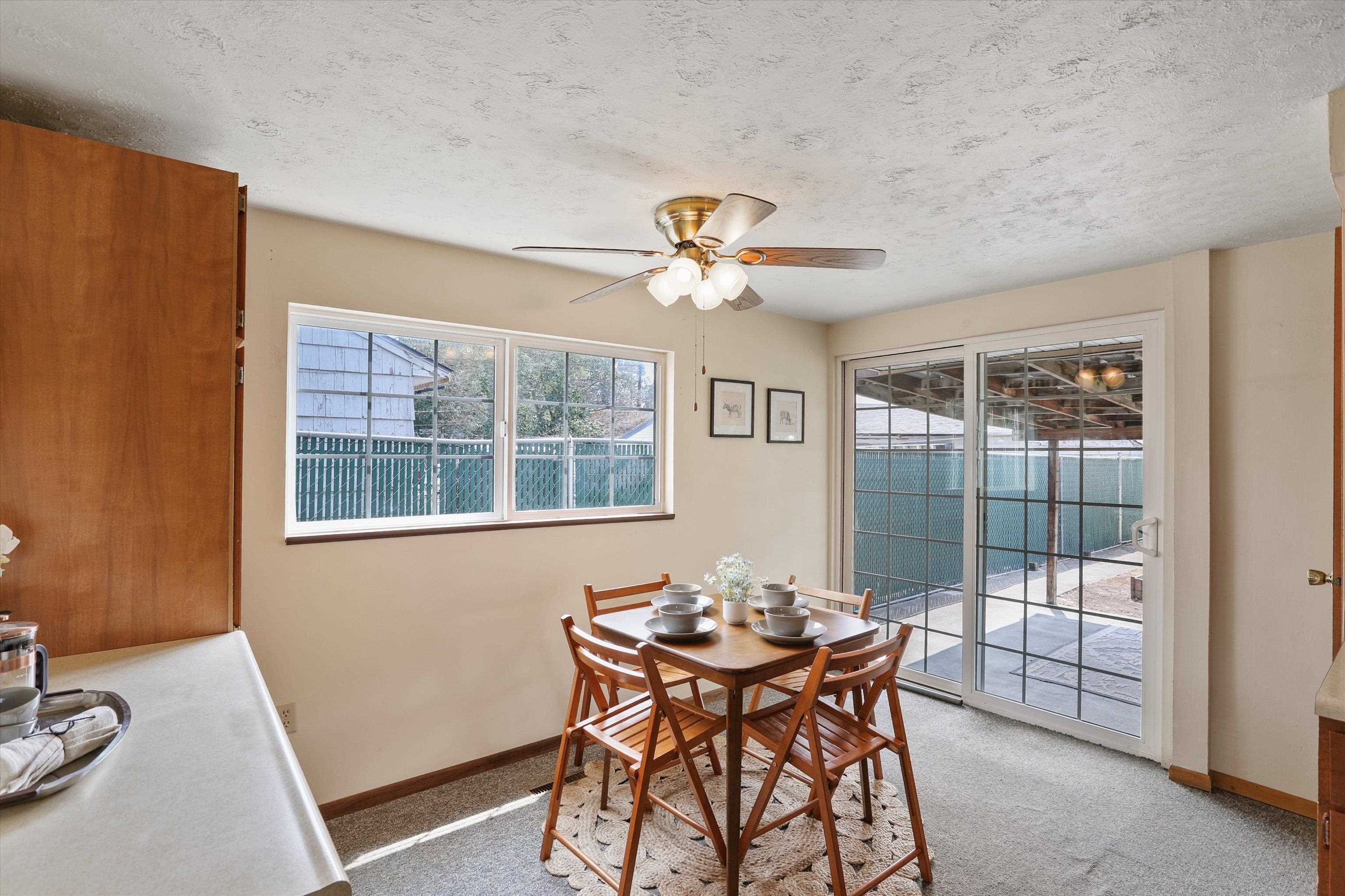 123 W Heroy Ave - Photo 6