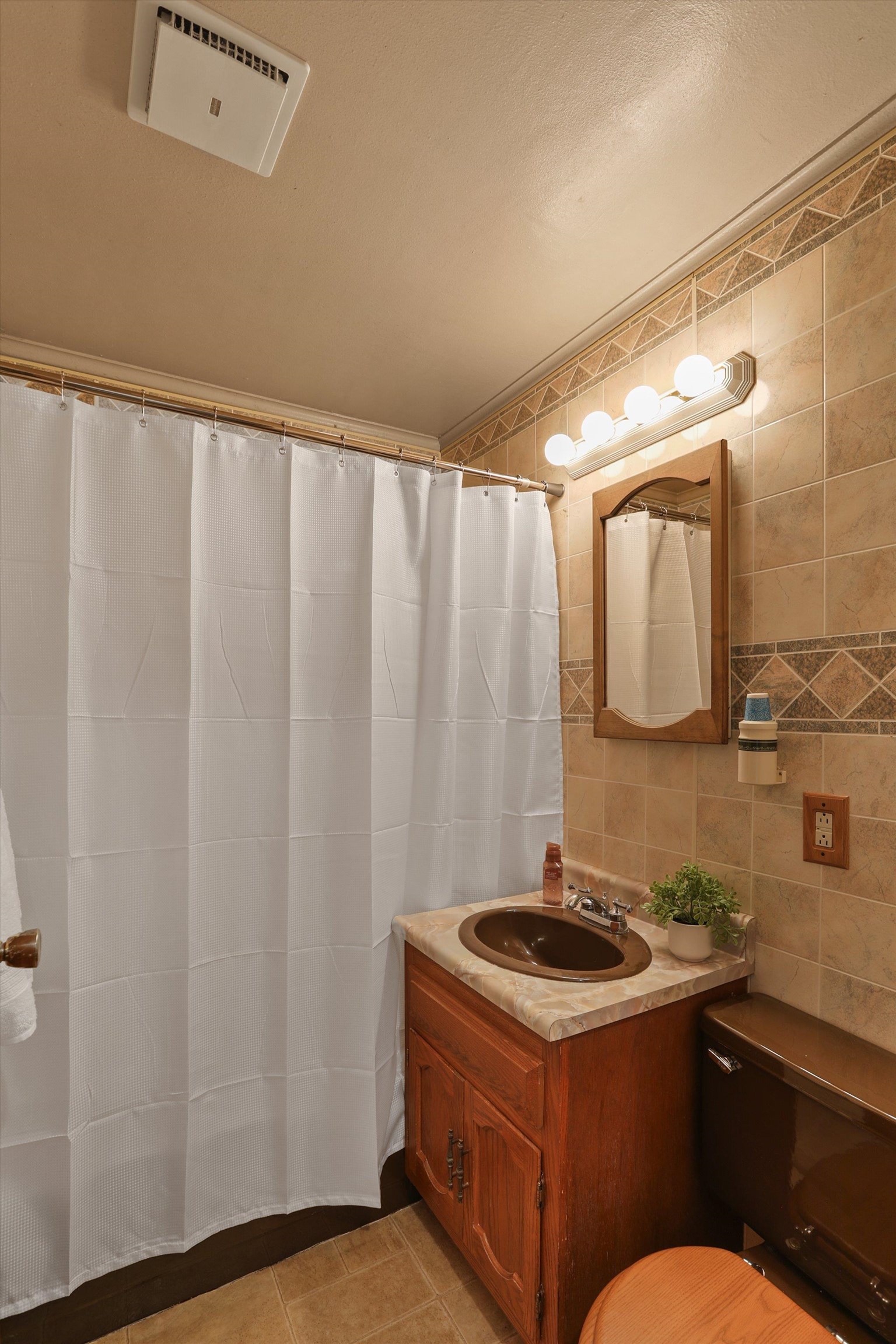 123 W Heroy Ave - Photo 10