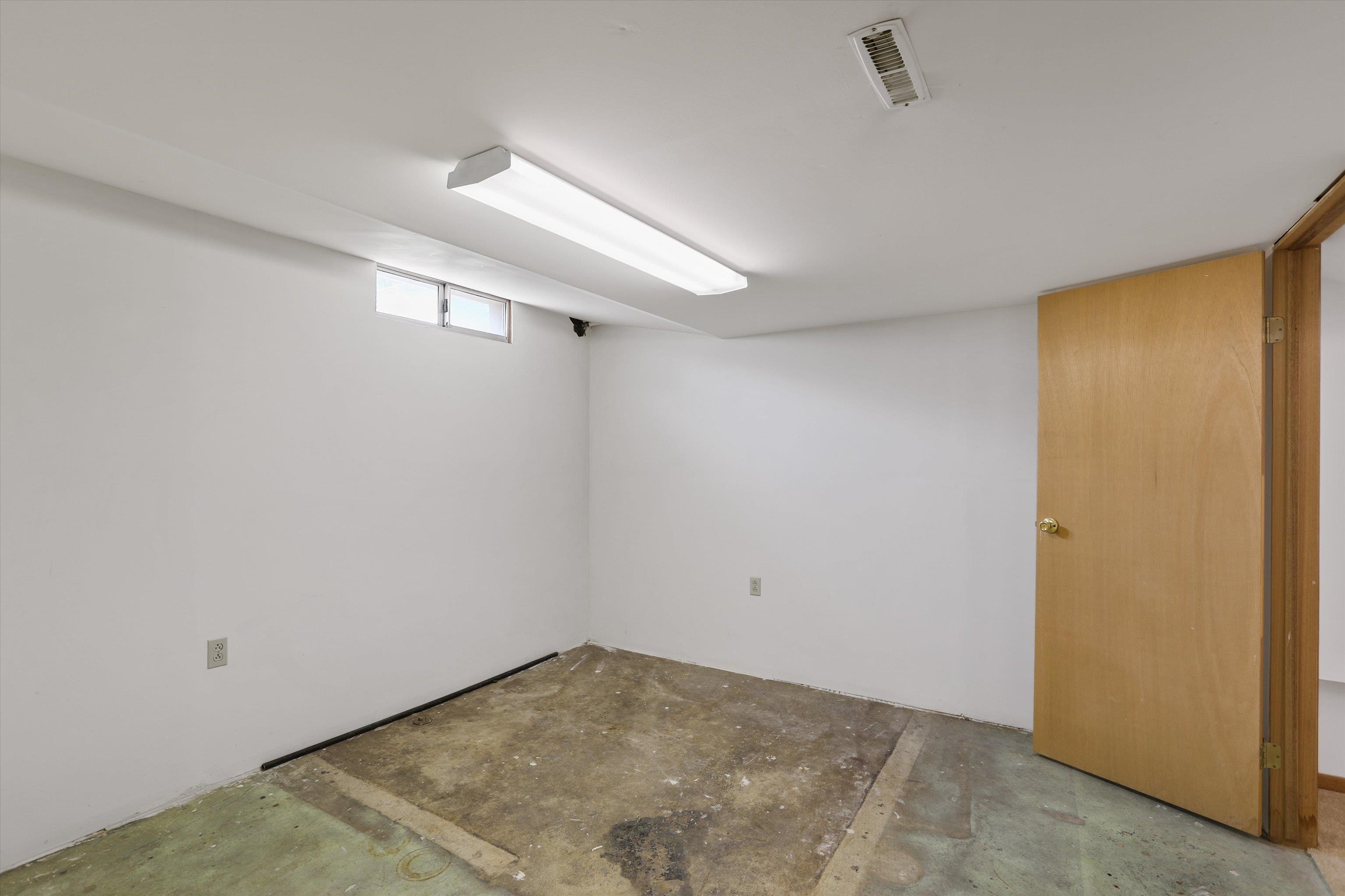 123 W Heroy Ave - Photo 14