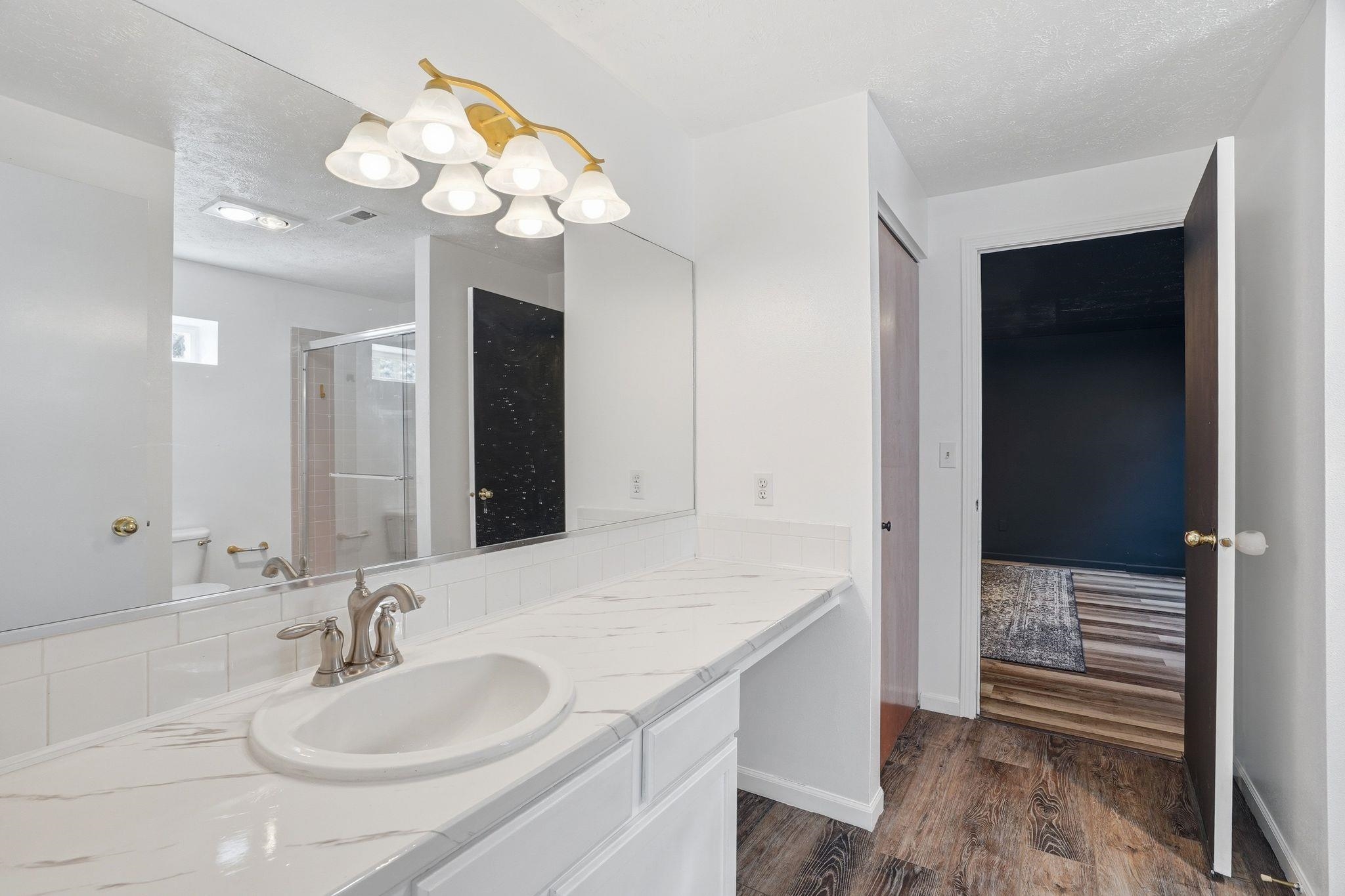 23104 E Broadway Ave - Photo 38