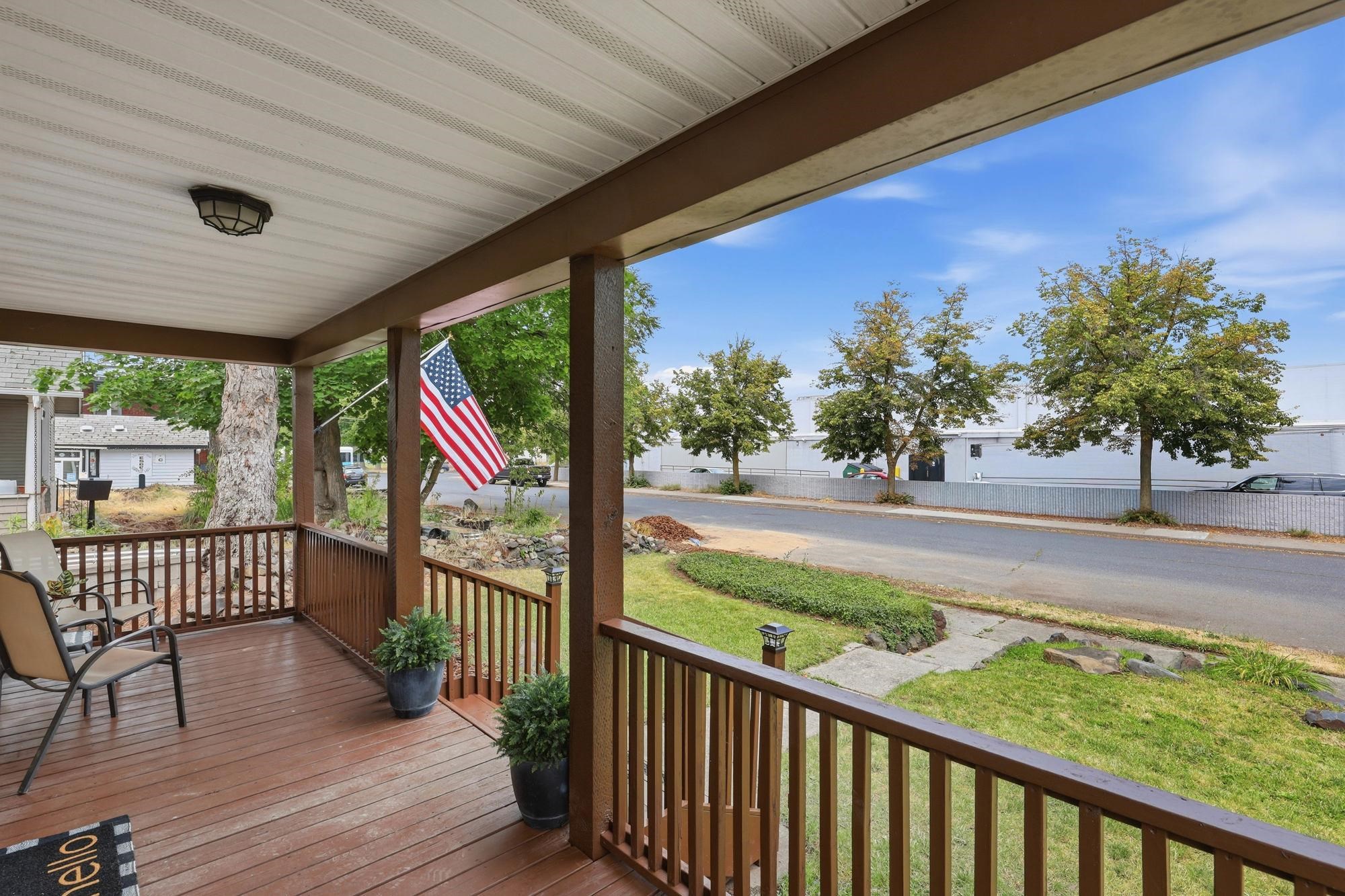 1611 W Mansfield Ave - Photo 4