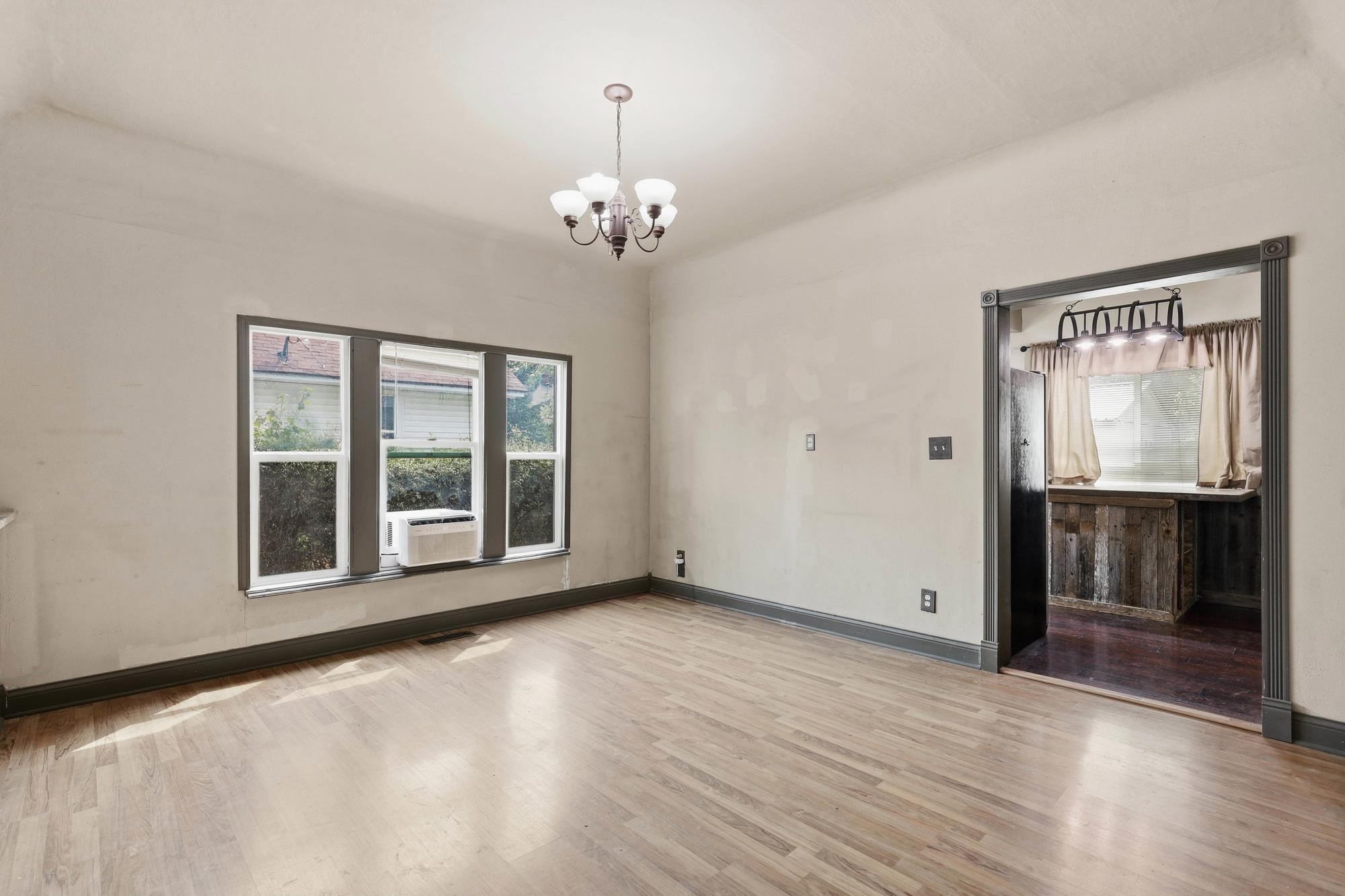 1611 W Mansfield Ave - Photo 5