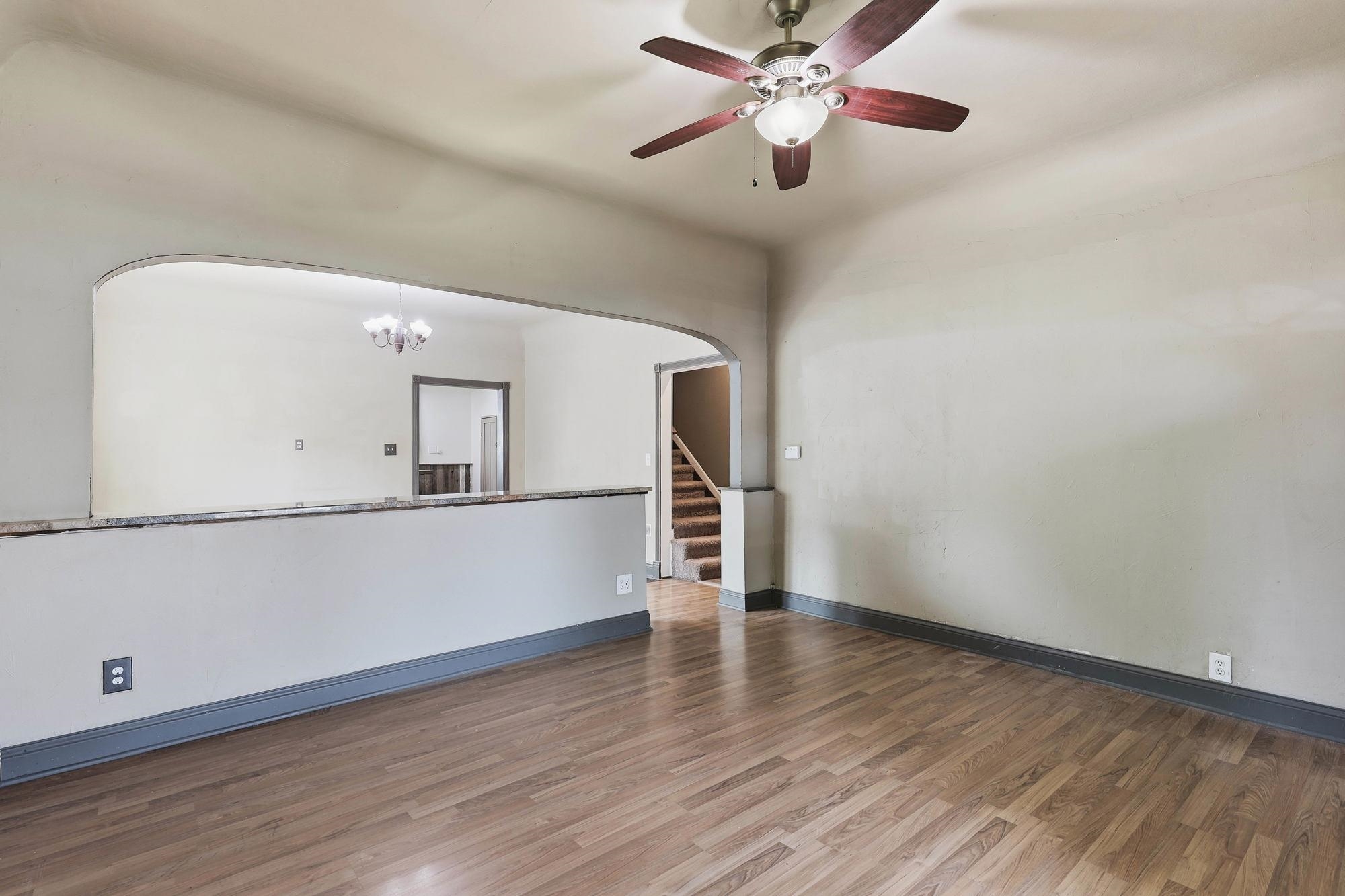 1611 W Mansfield Ave - Photo 6
