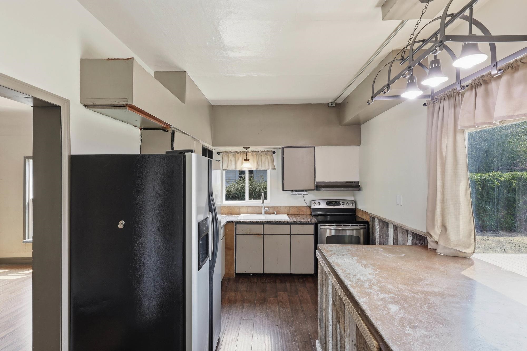 1611 W Mansfield Ave - Photo 10