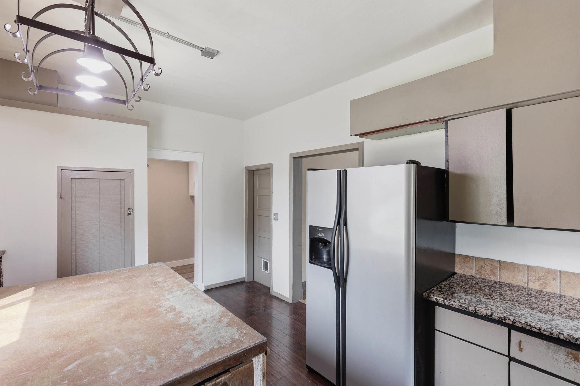 1611 W Mansfield Ave - Photo 12