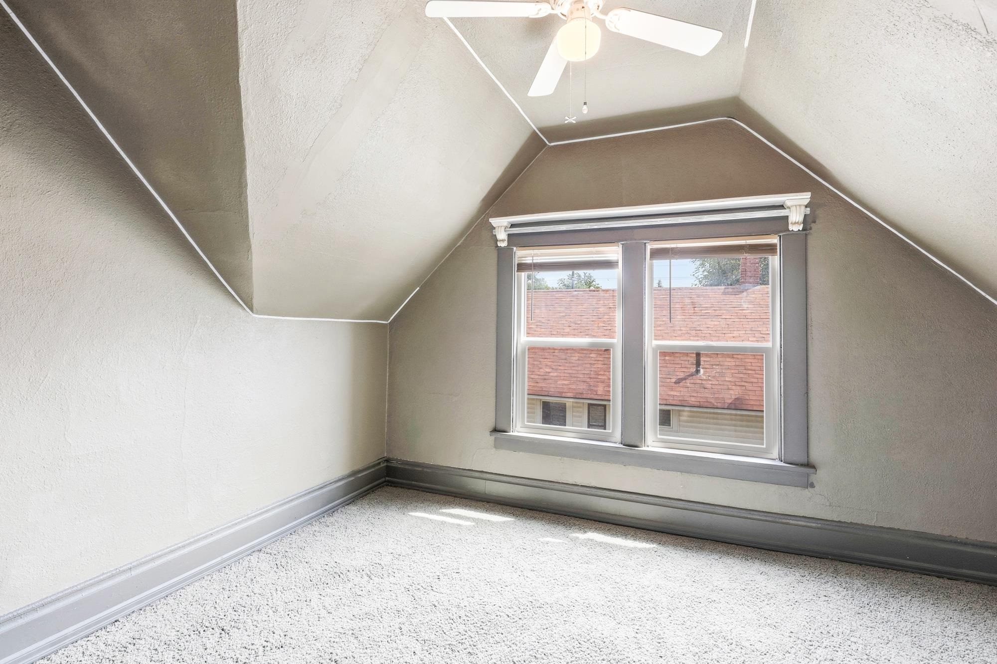 1611 W Mansfield Ave - Photo 19