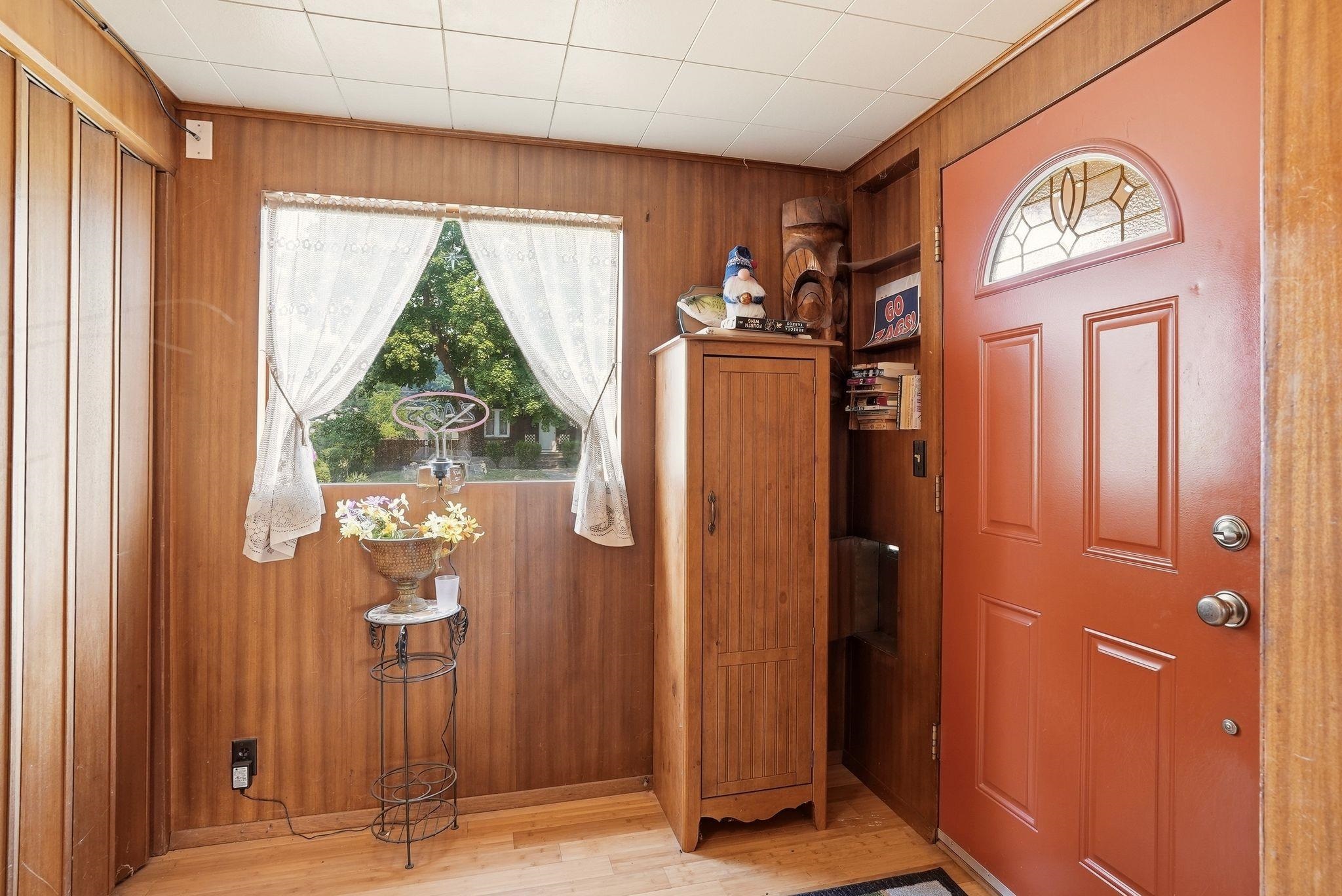 514 E Rich Ave - Photo 4