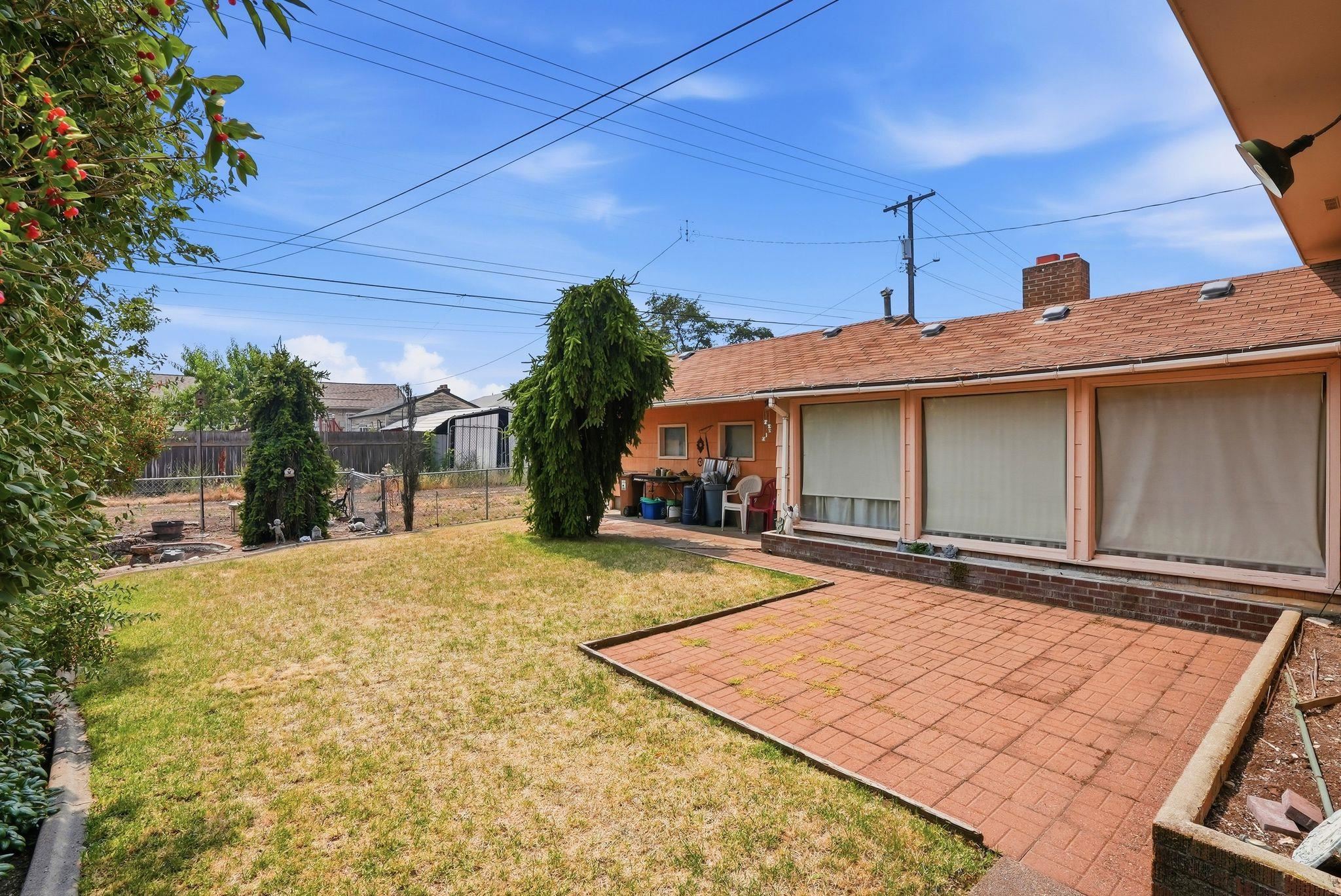 514 E Rich Ave - Photo 32