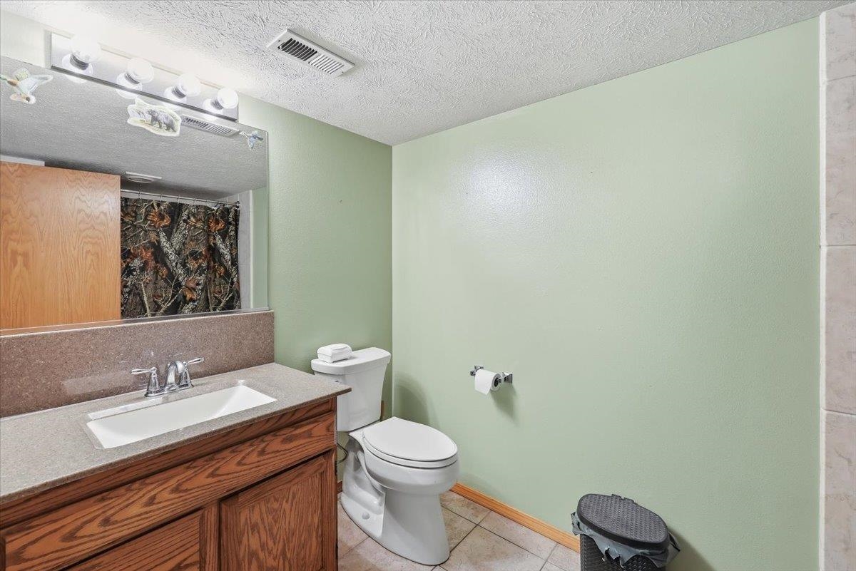 5710 S Rebecca St - Photo 28