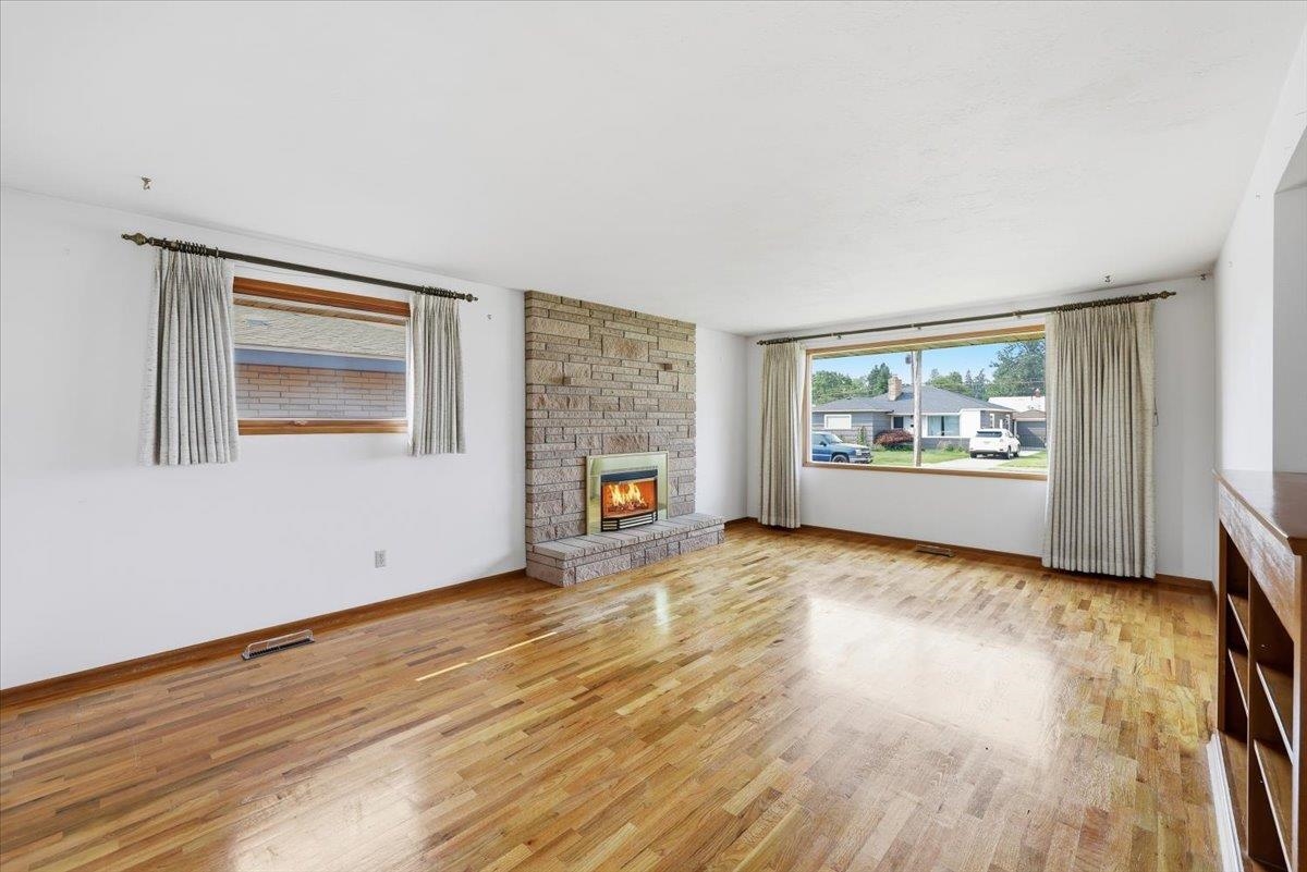 530 E Rockwell Ave - Photo 4