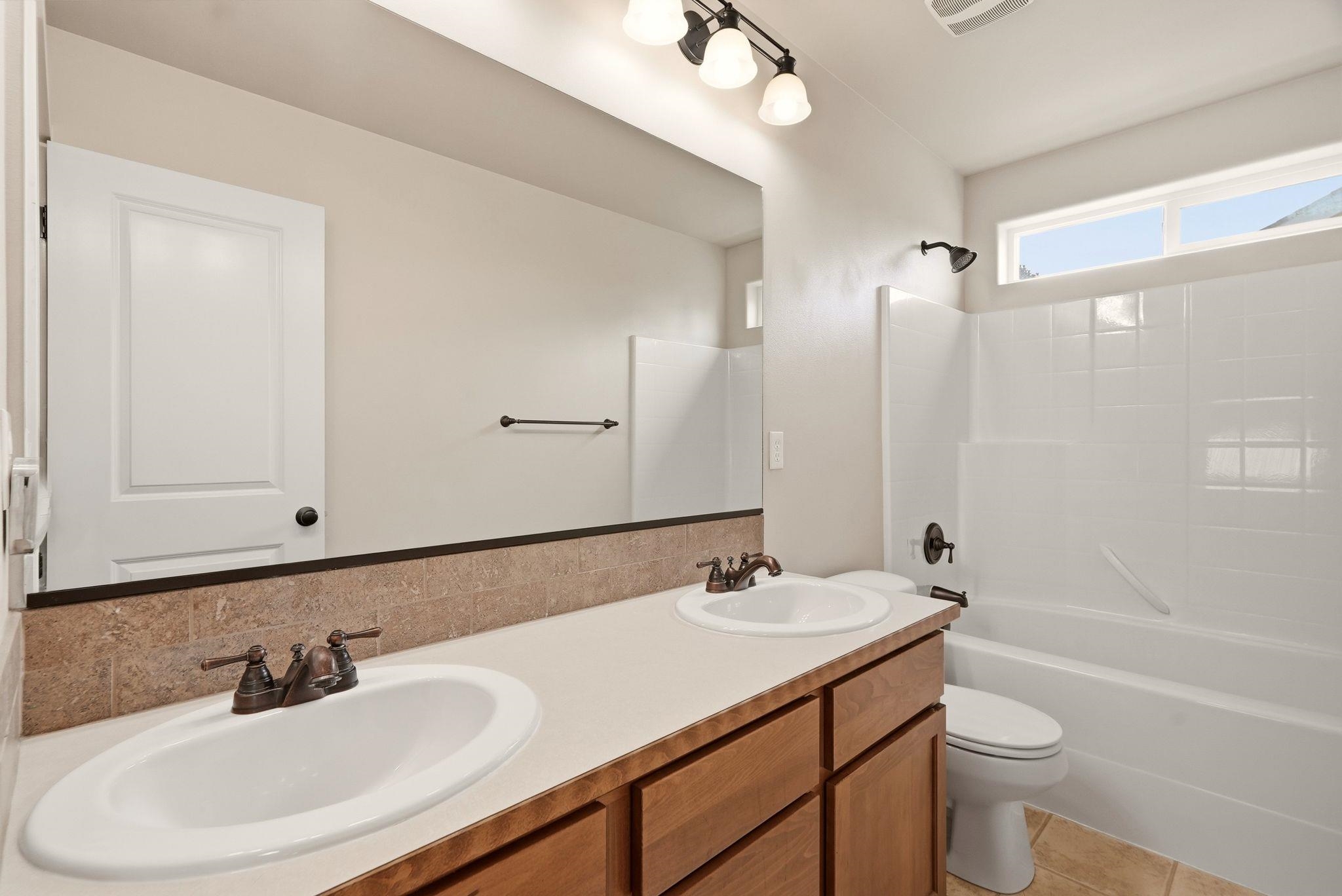 6906 N NAPA St - Photo 15