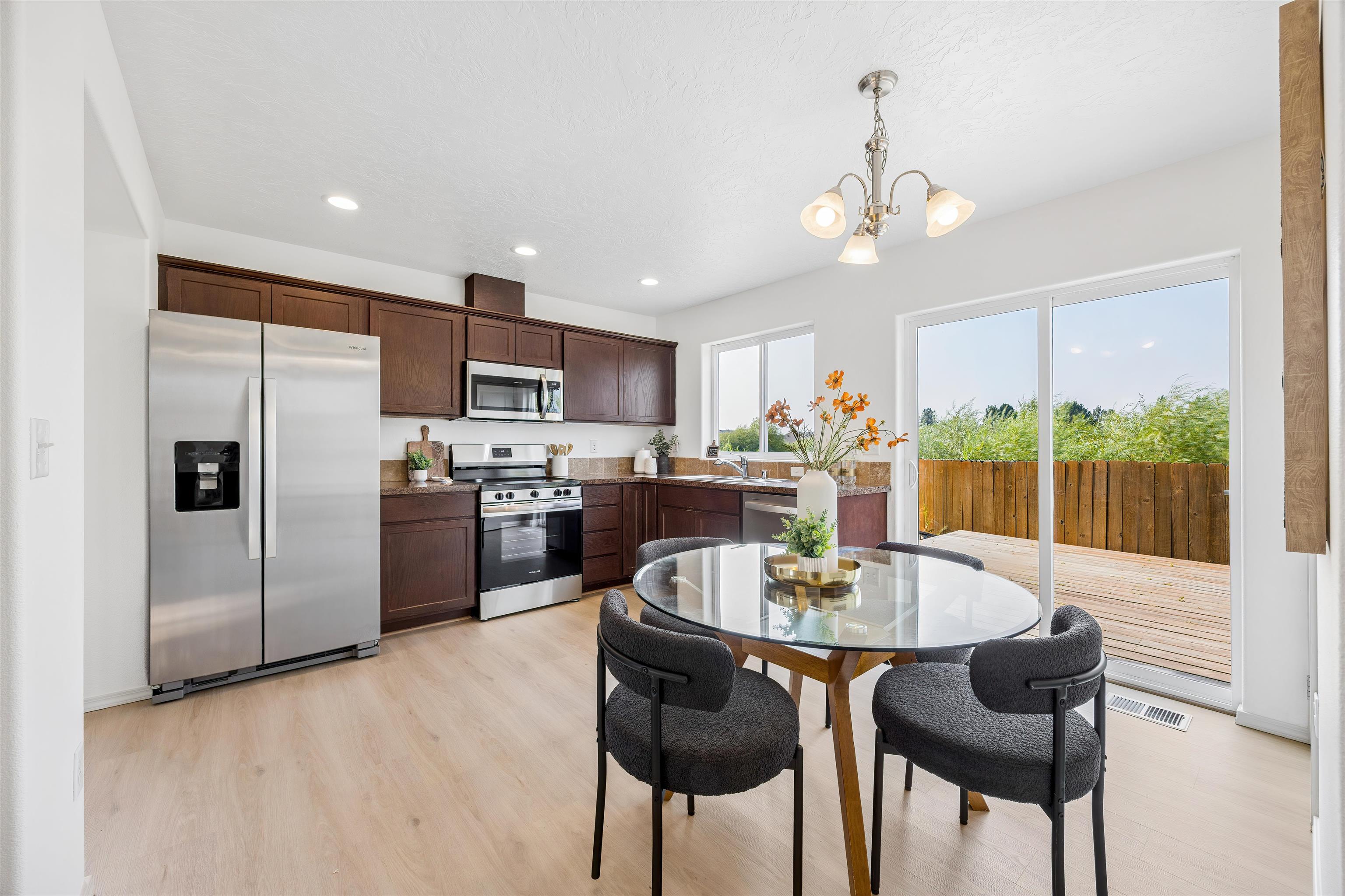 10122 W January Ct - Photo 12