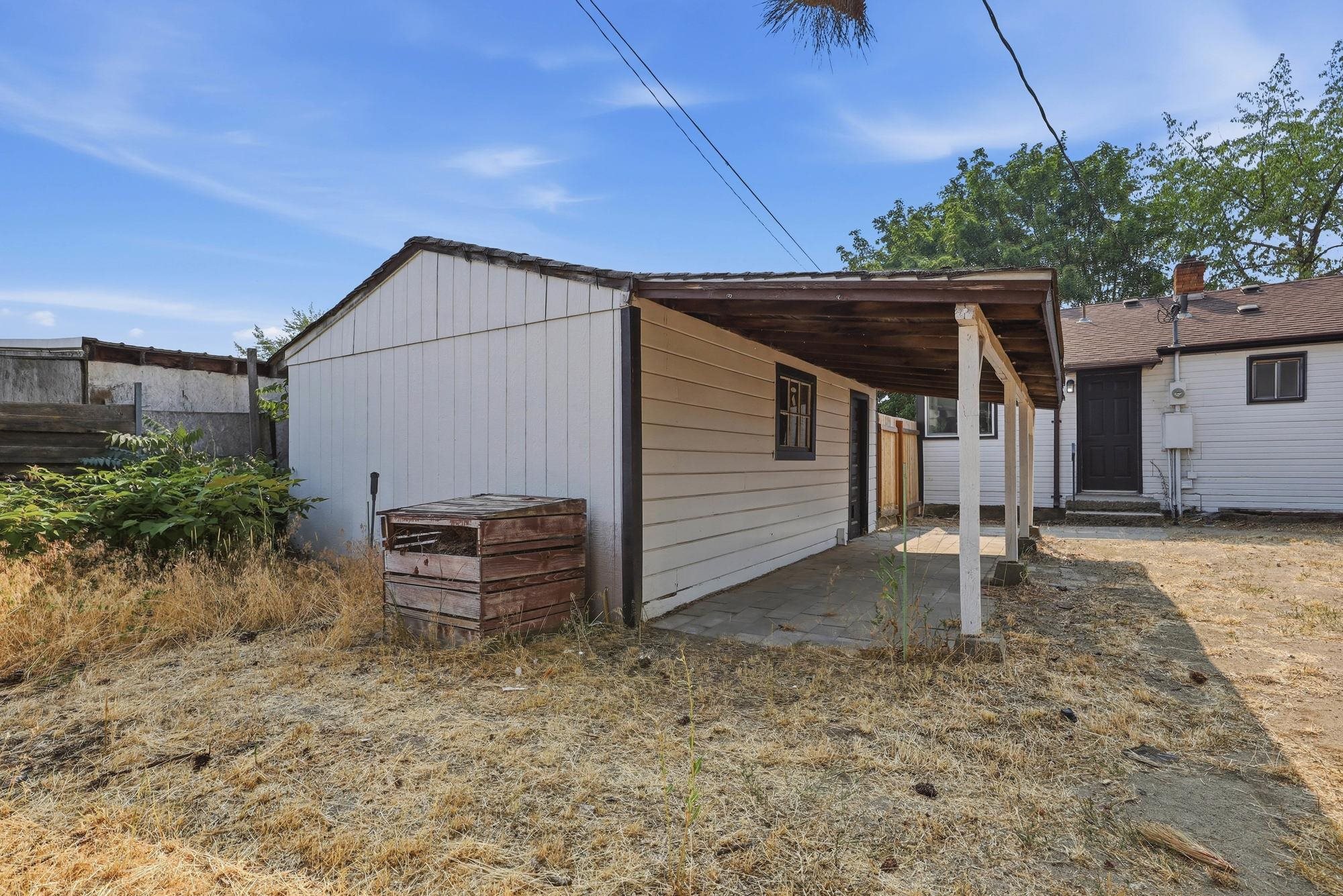 5704 N Milton St - Photo 20