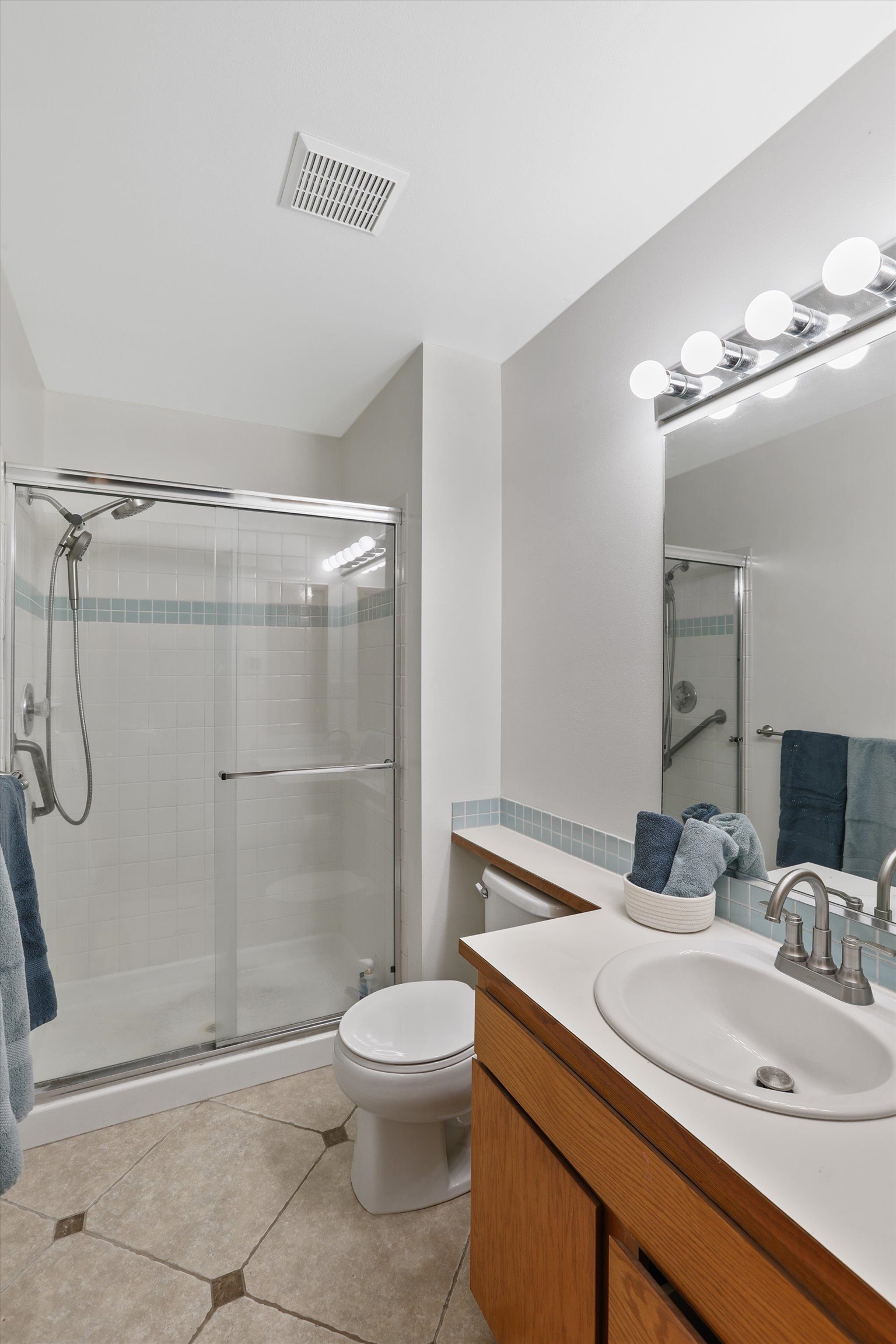 1805 S Timberlane Dr - Photo 16