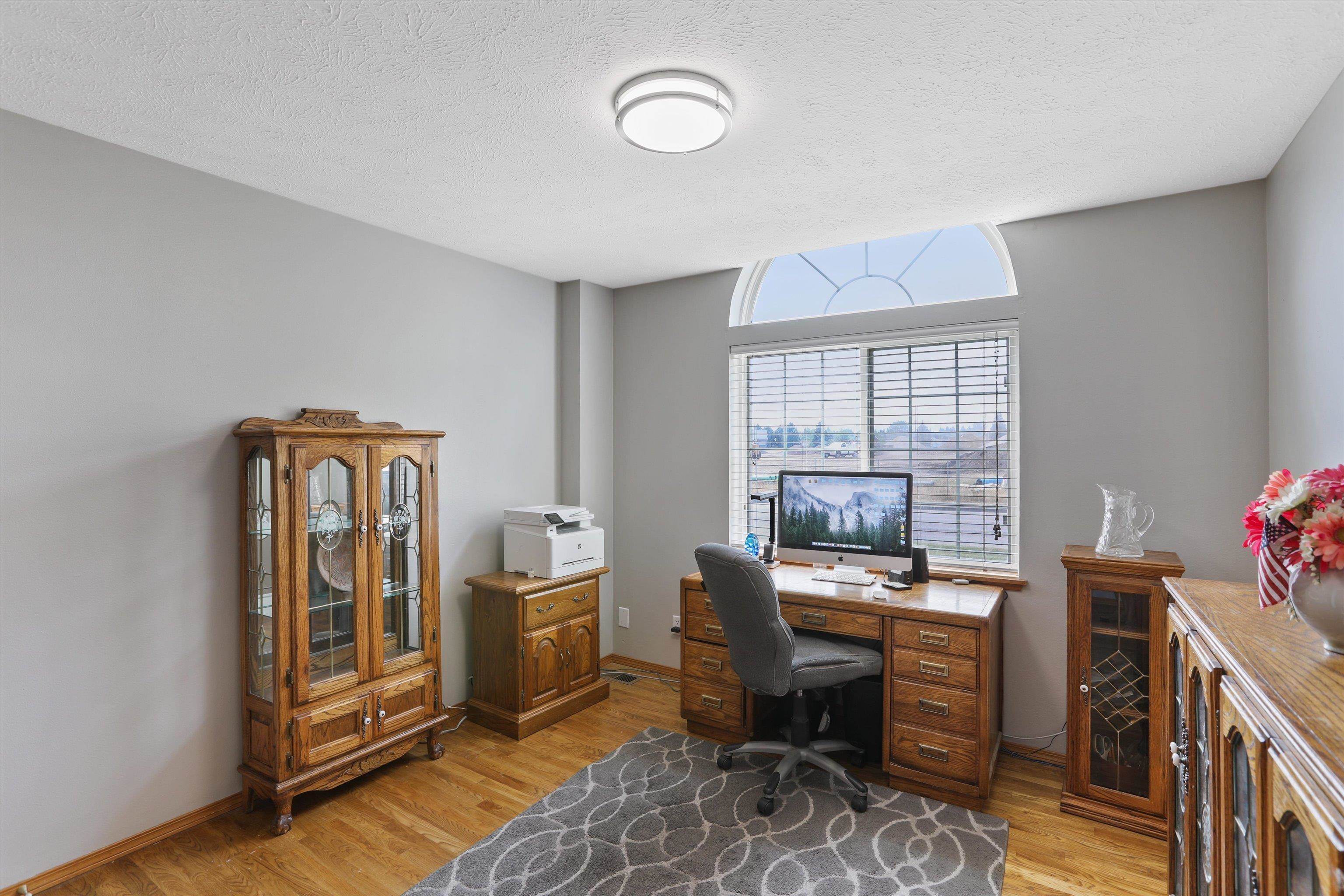 1805 S Timberlane Dr - Photo 17