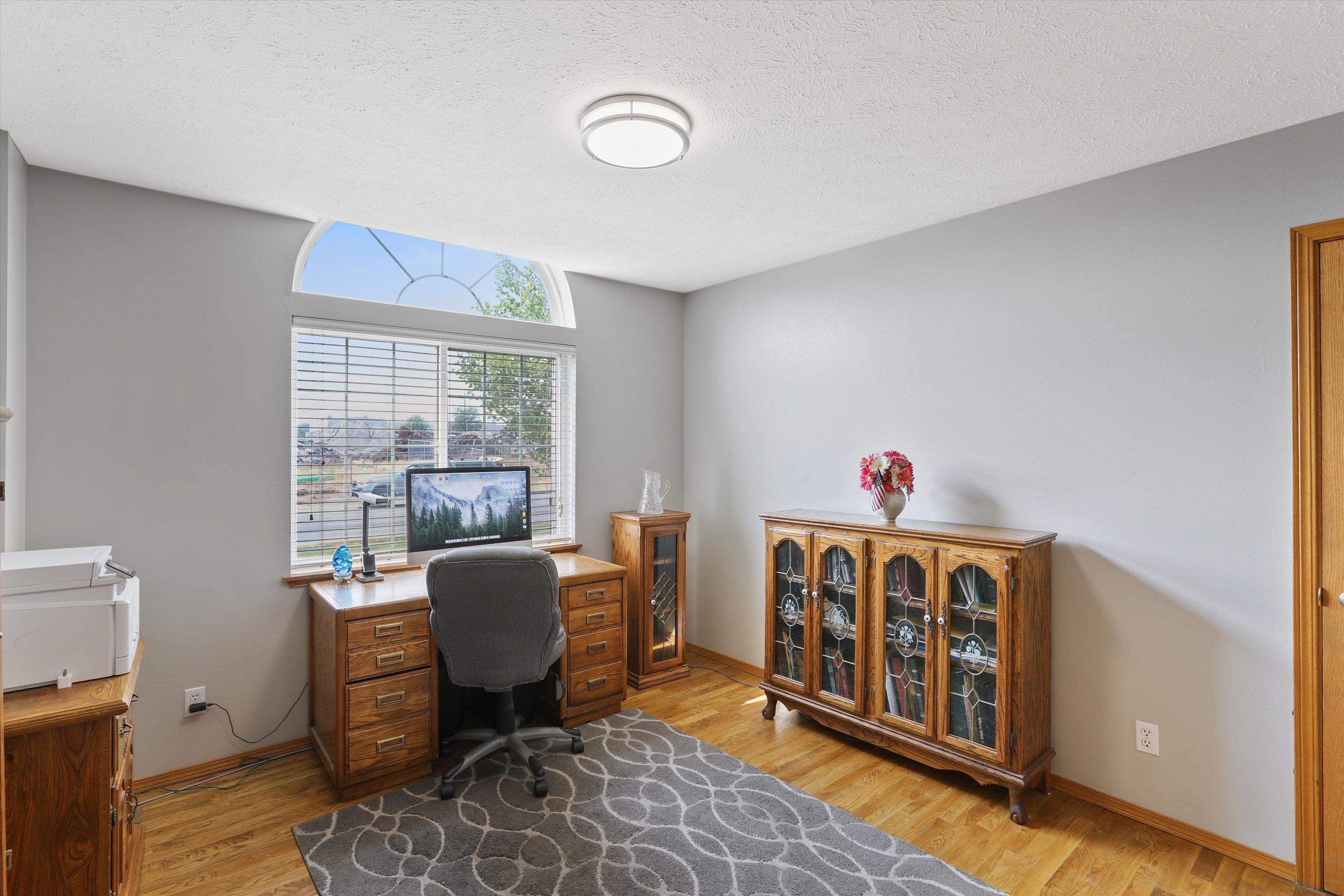 1805 S Timberlane Dr - Photo 18