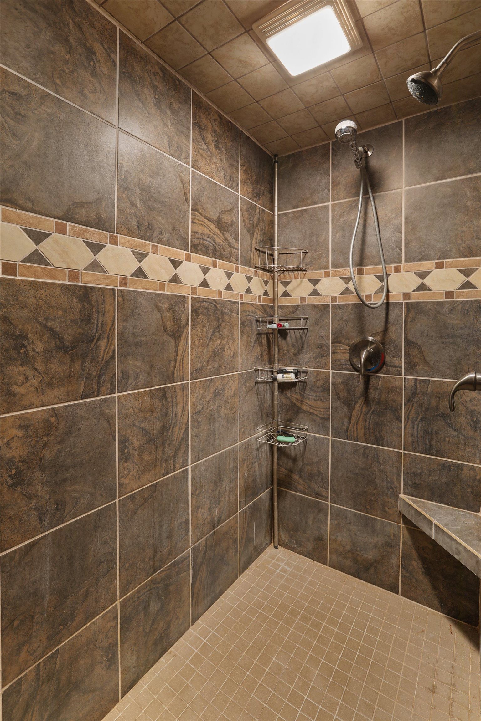 1805 S Timberlane Dr - Photo 29