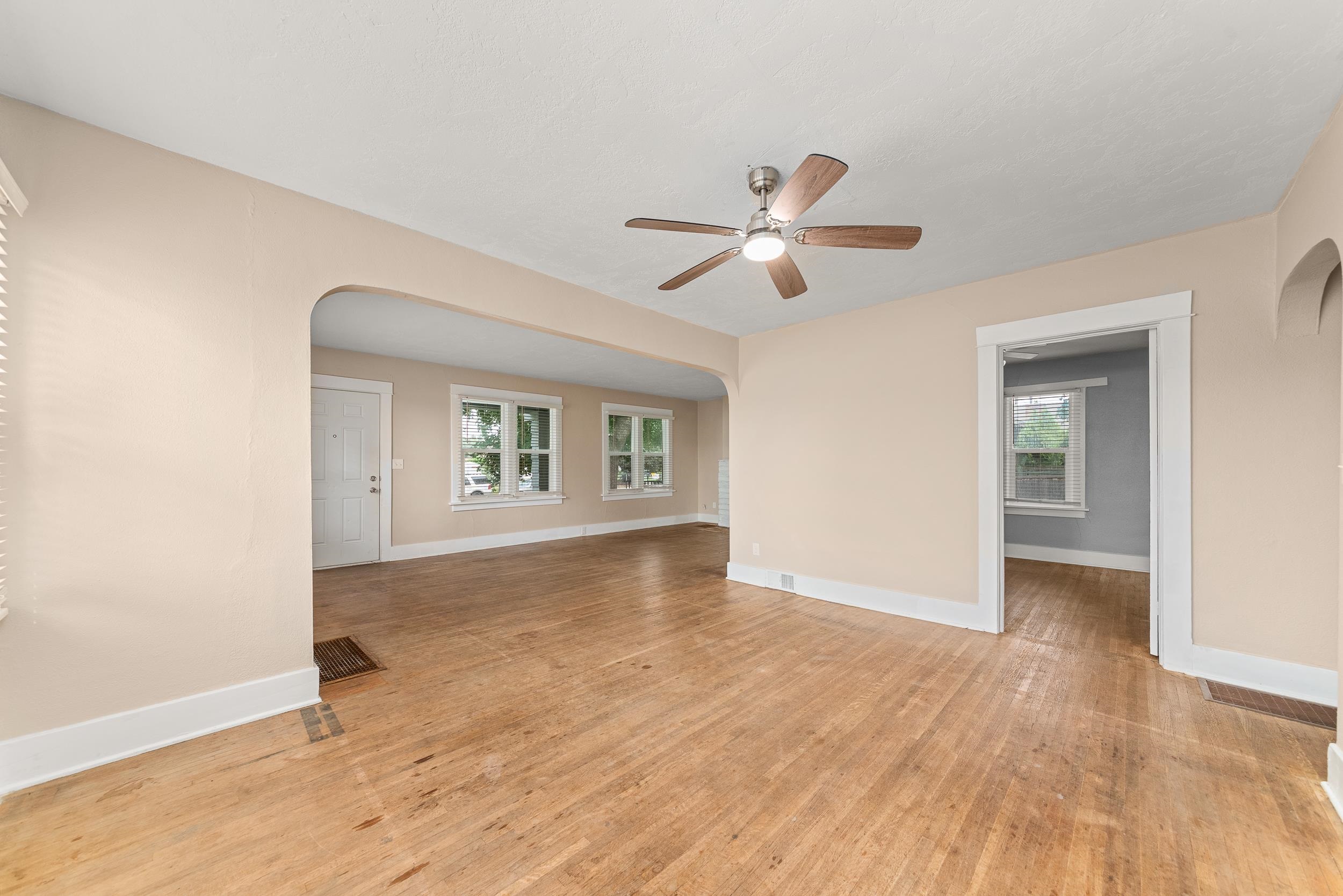 104 N Farr Rd - Photo 9