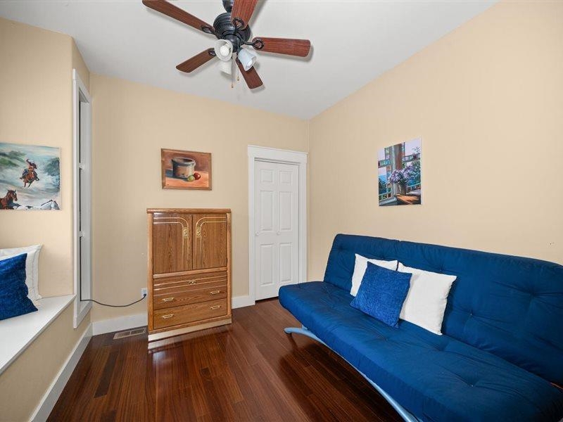 720 W FENDER Rd - Photo 12