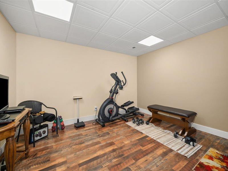720 W FENDER Rd - Photo 19