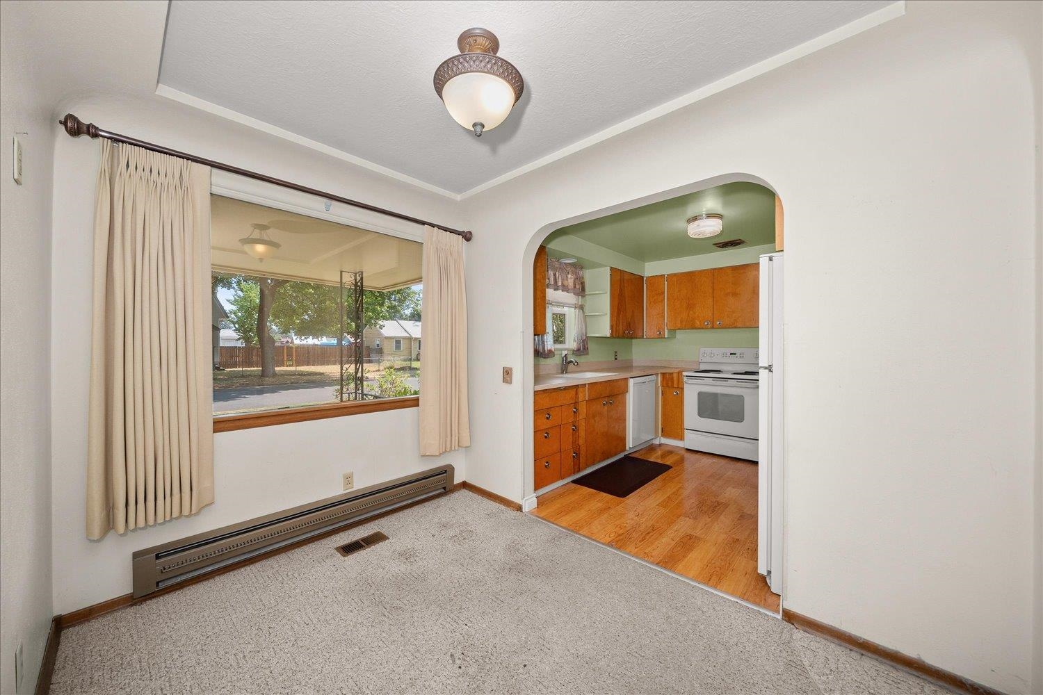 5823 N Post St - Photo 11