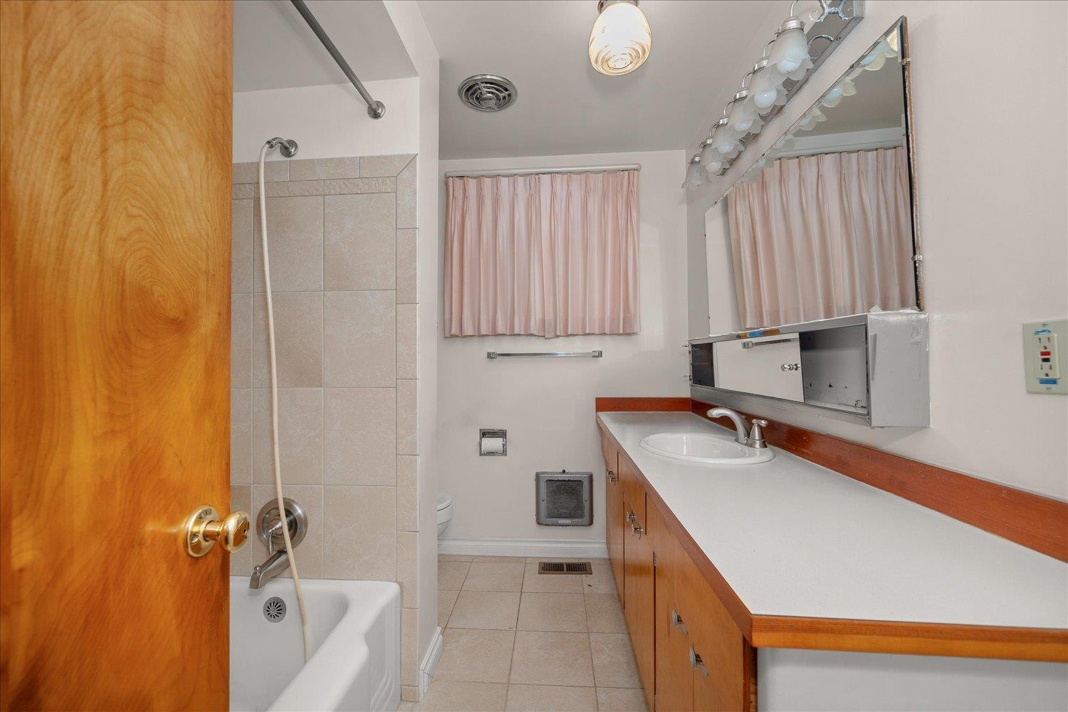 5823 N Post St - Photo 18