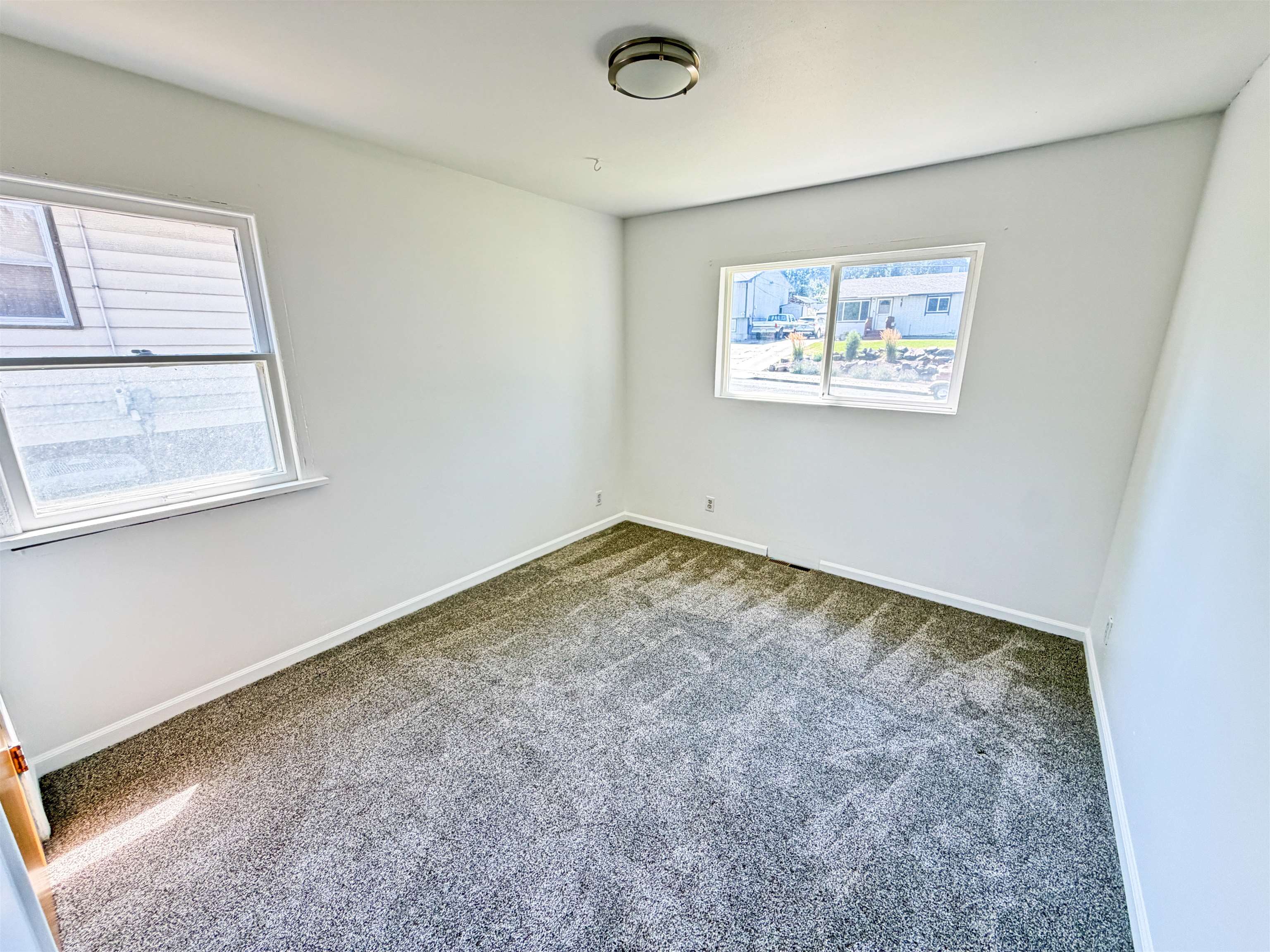 4009 E PRATT Ave - Photo 8