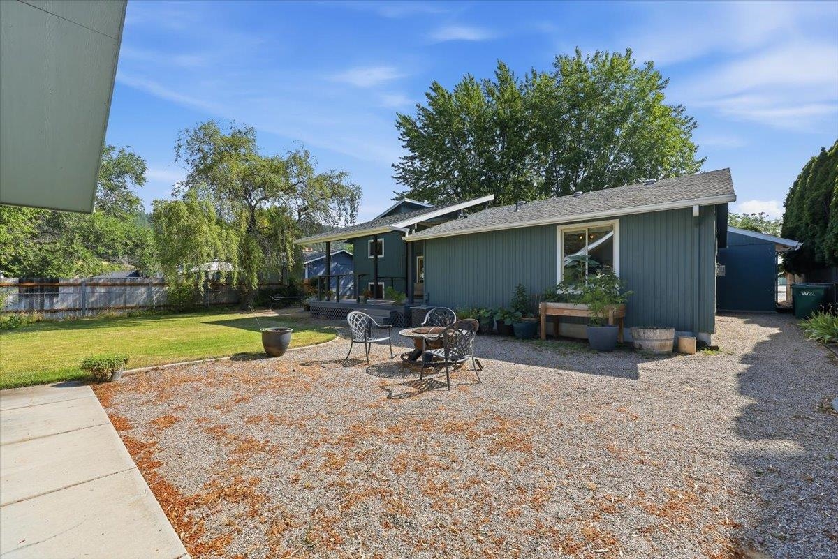 5321 N Evergreen Rd - Photo 18