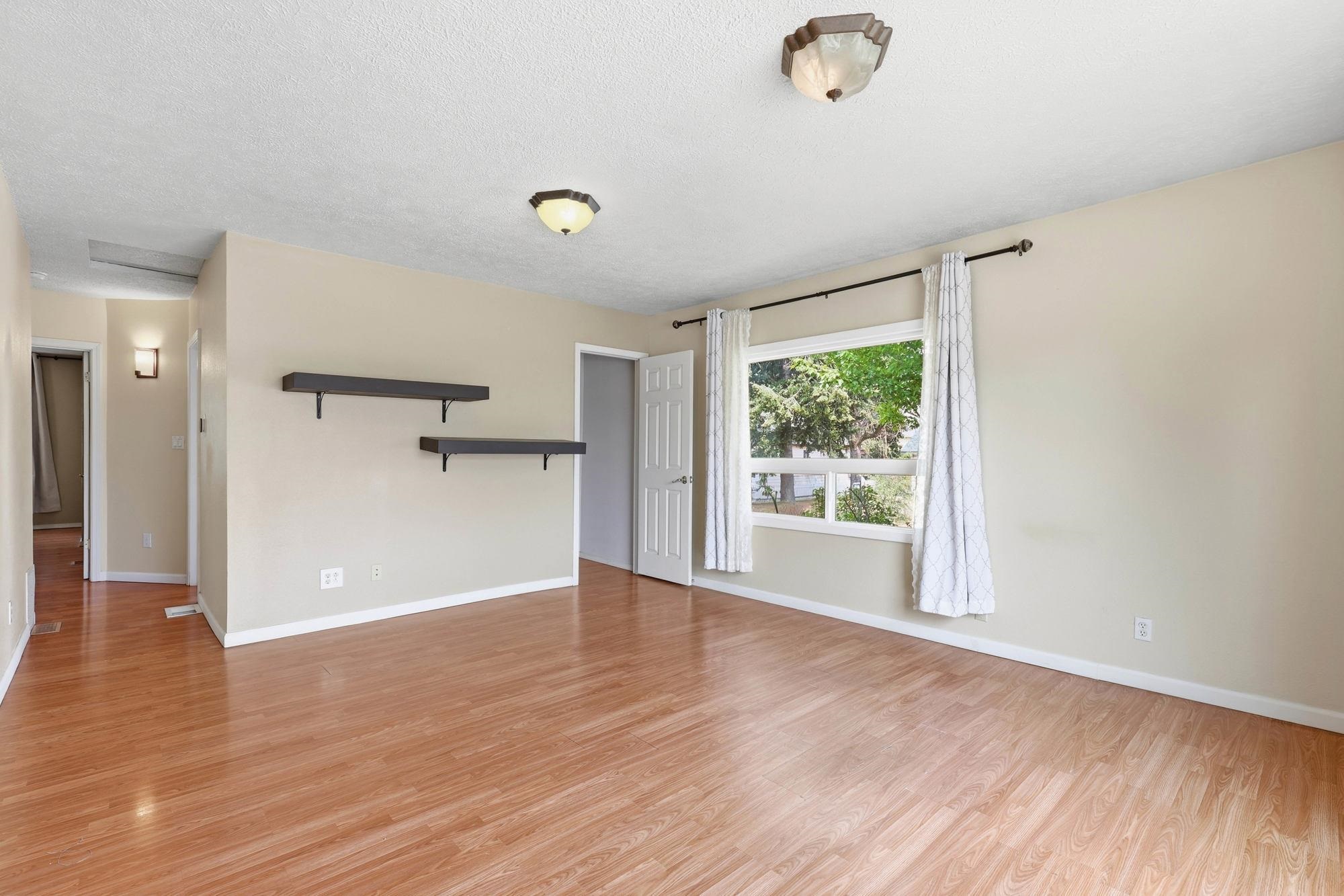 3903 N Helena St - Photo 4