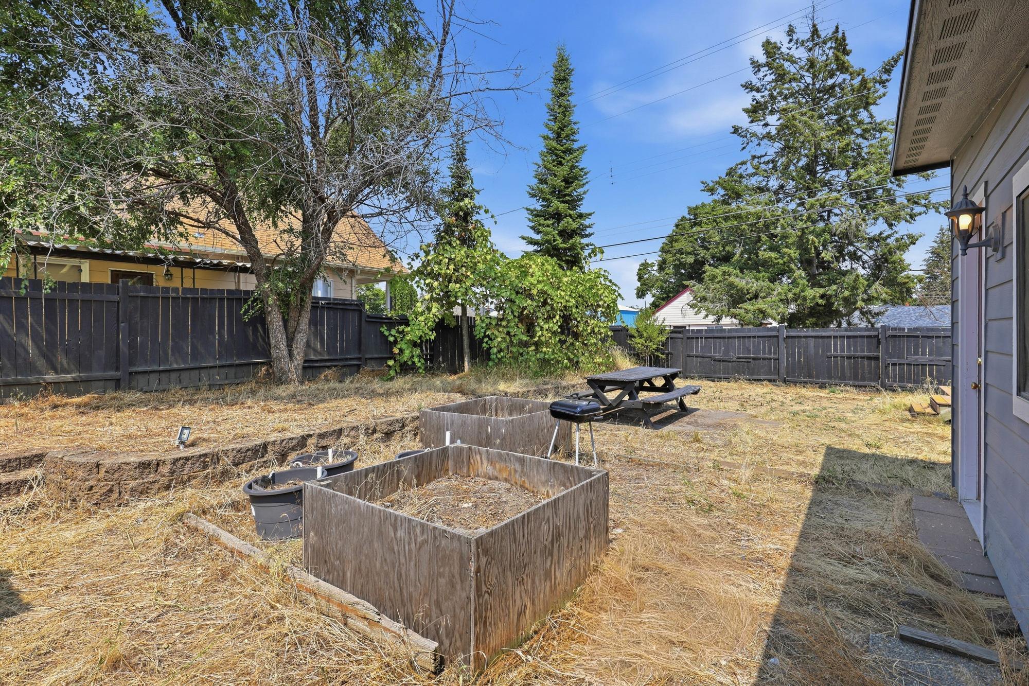3903 N Helena St - Photo 19