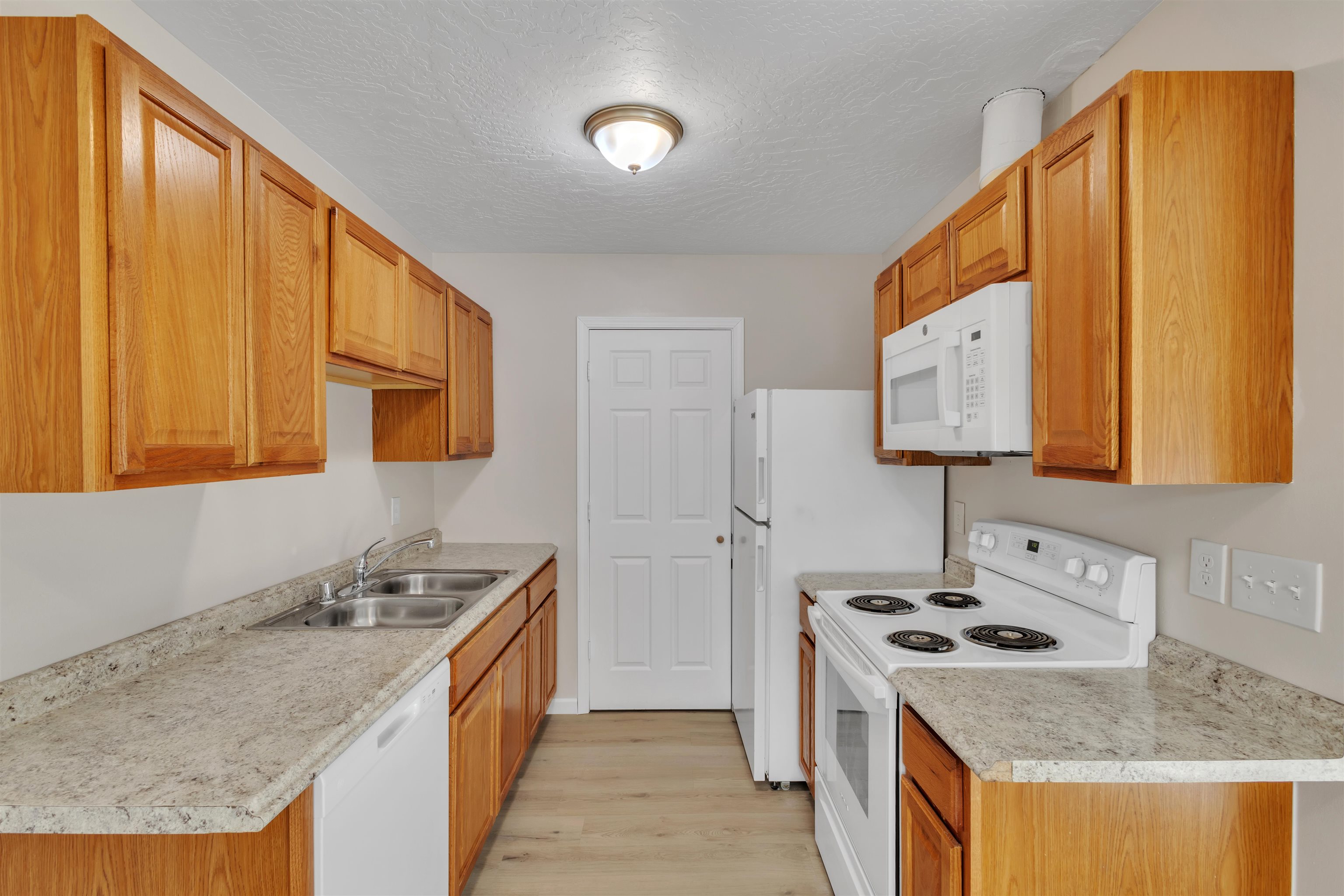 501 K St - Photo 9